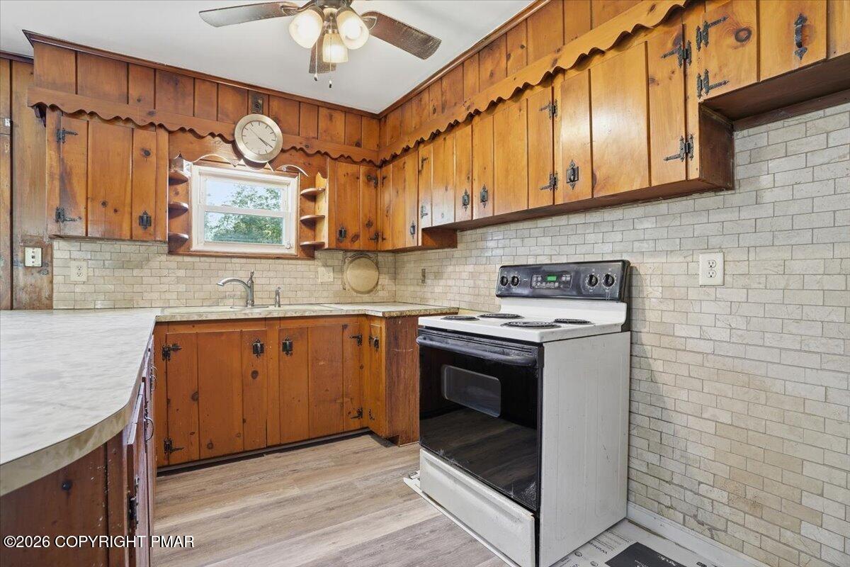 929 Coal Street Property Photo 20