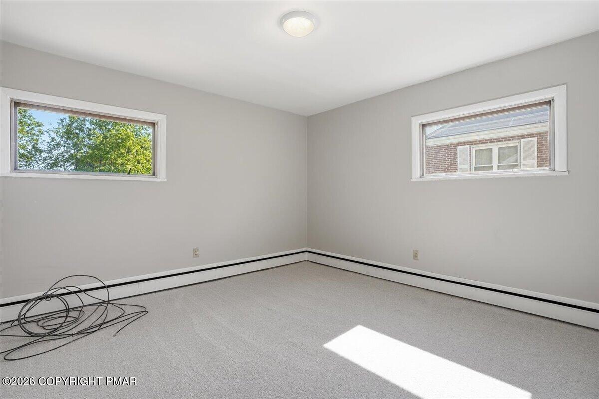 929 Coal Street Property Photo 28