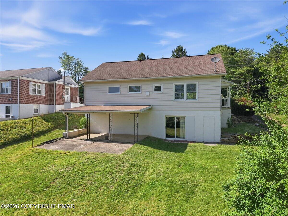 929 Coal Street Property Photo 58