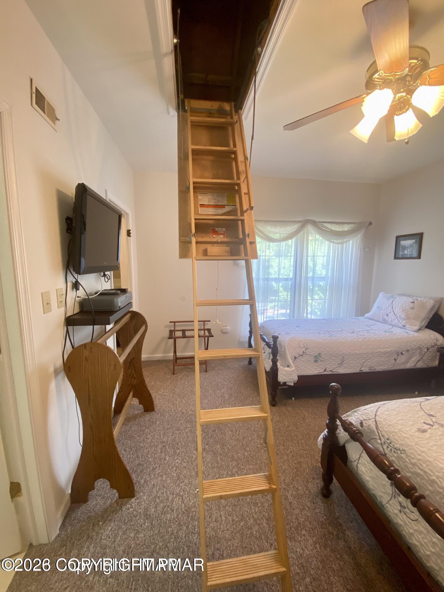 25 Midlake Drive # 301d Property Photo 19
