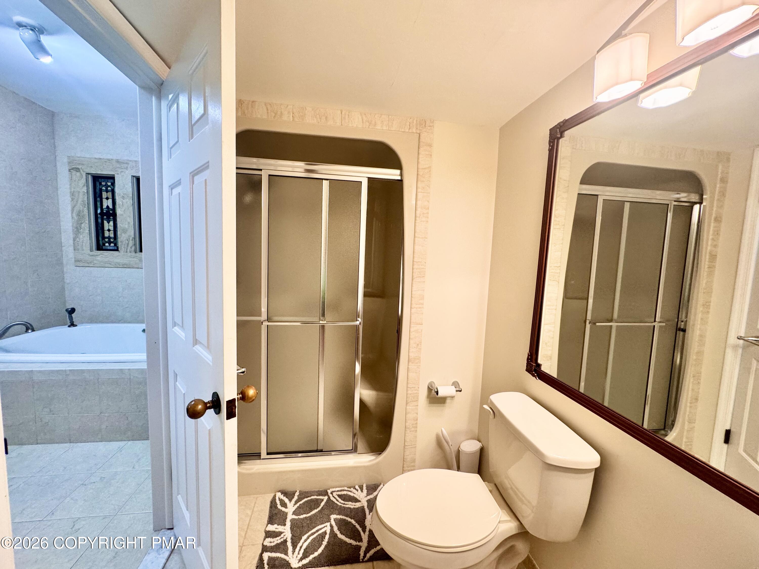 25 Midlake Drive # 301d Property Photo 21