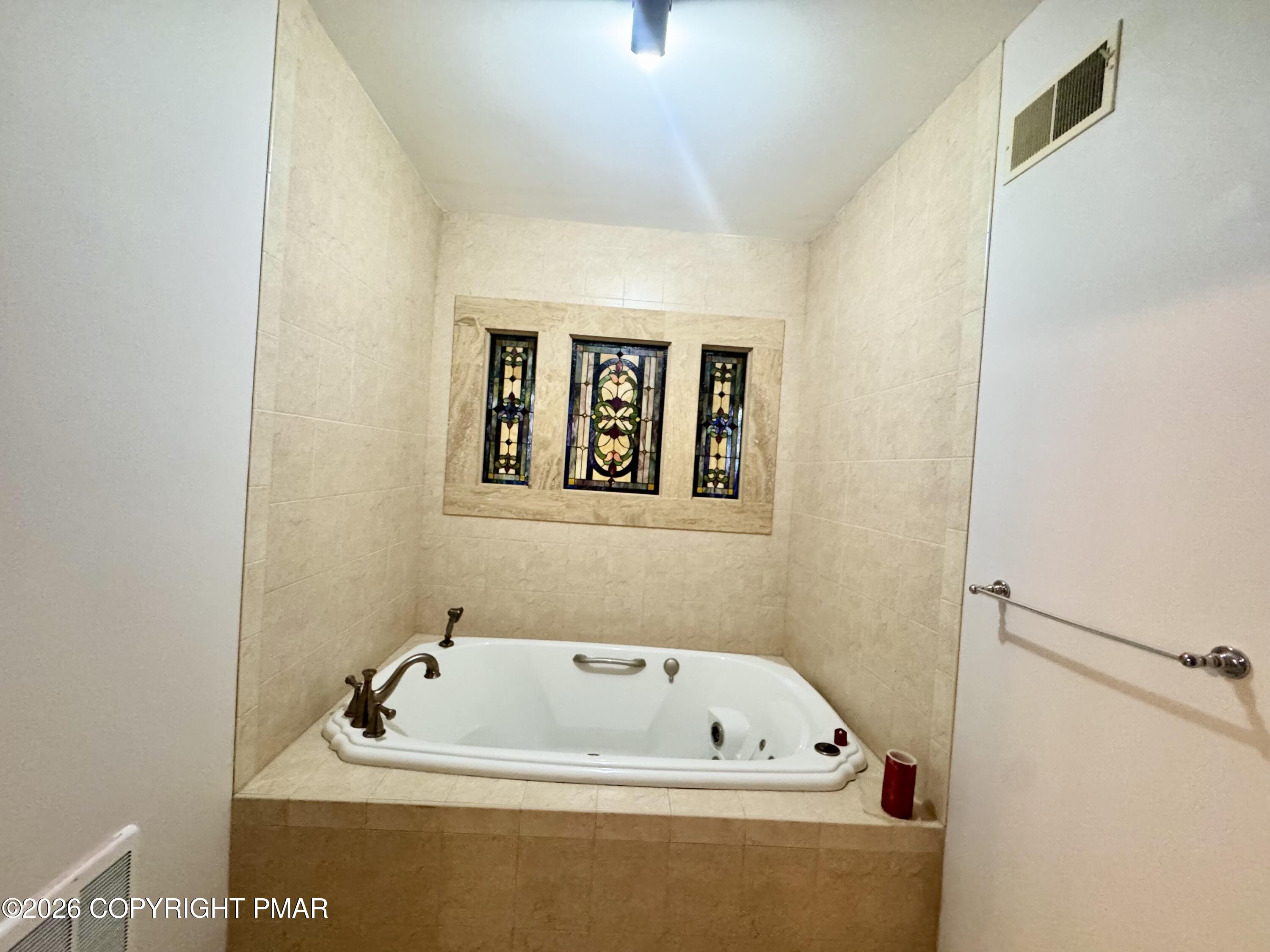 25 Midlake Drive # 301d Property Photo 24