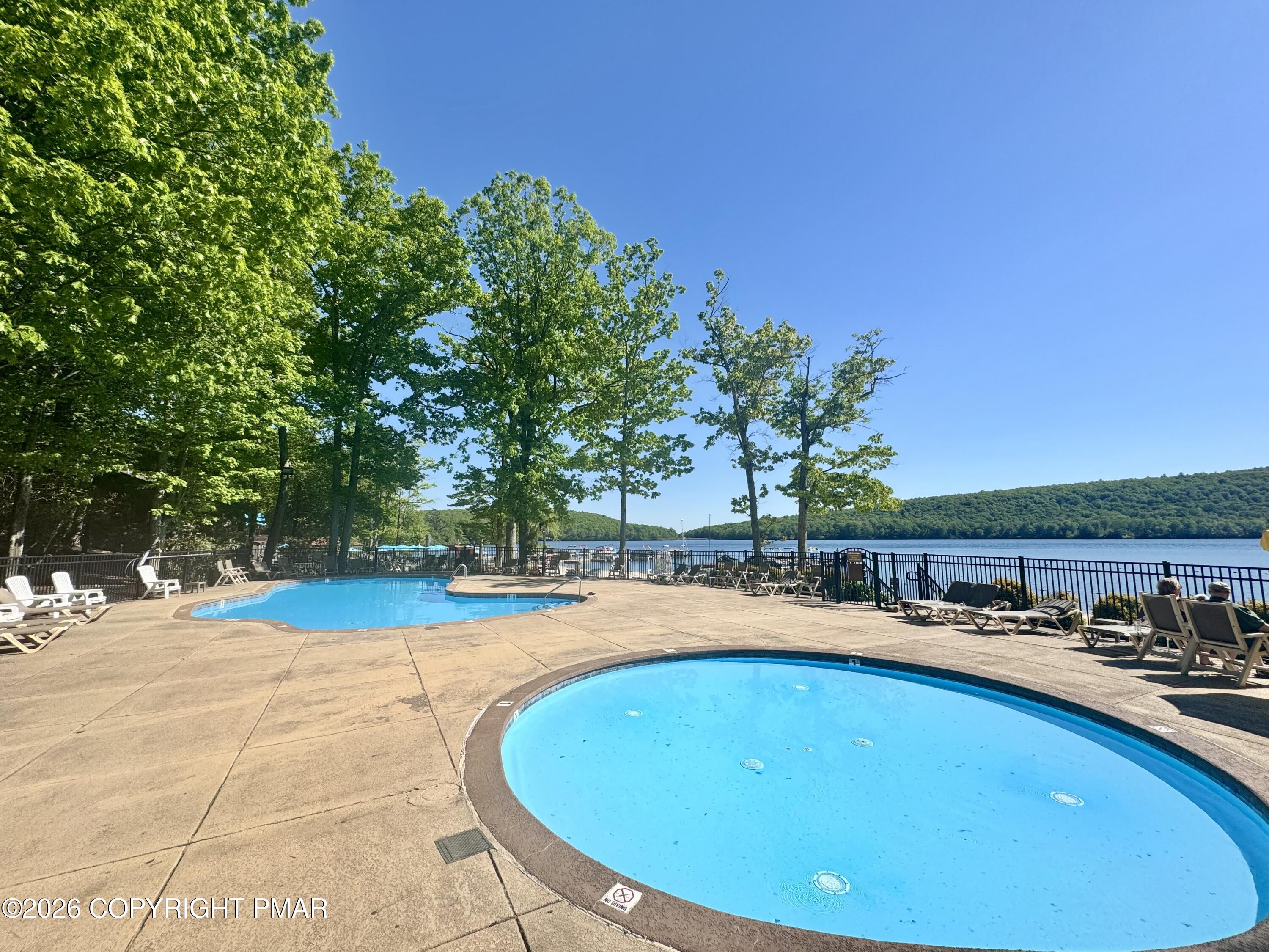 25 Midlake Drive # 301d Property Photo 37