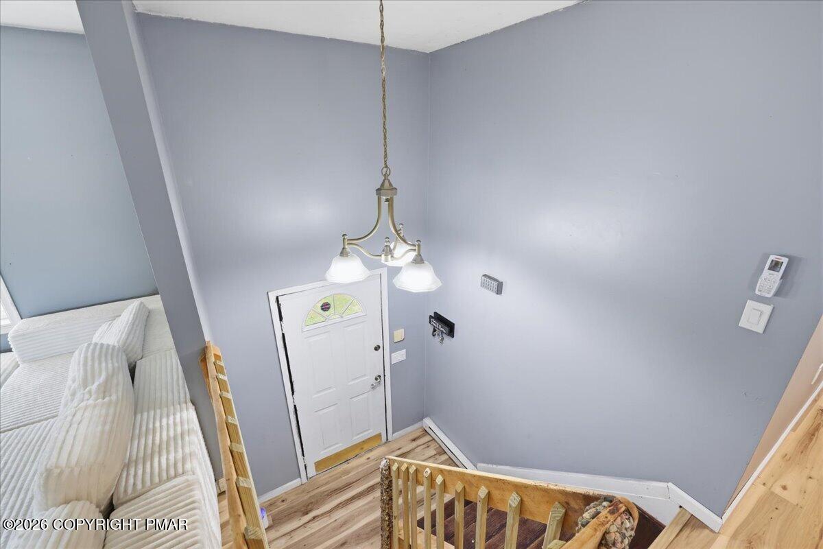 9807 Deerwood Drive Property Photo 23