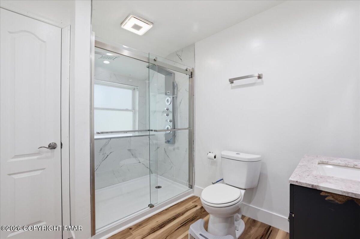 9807 Deerwood Drive Property Photo 25