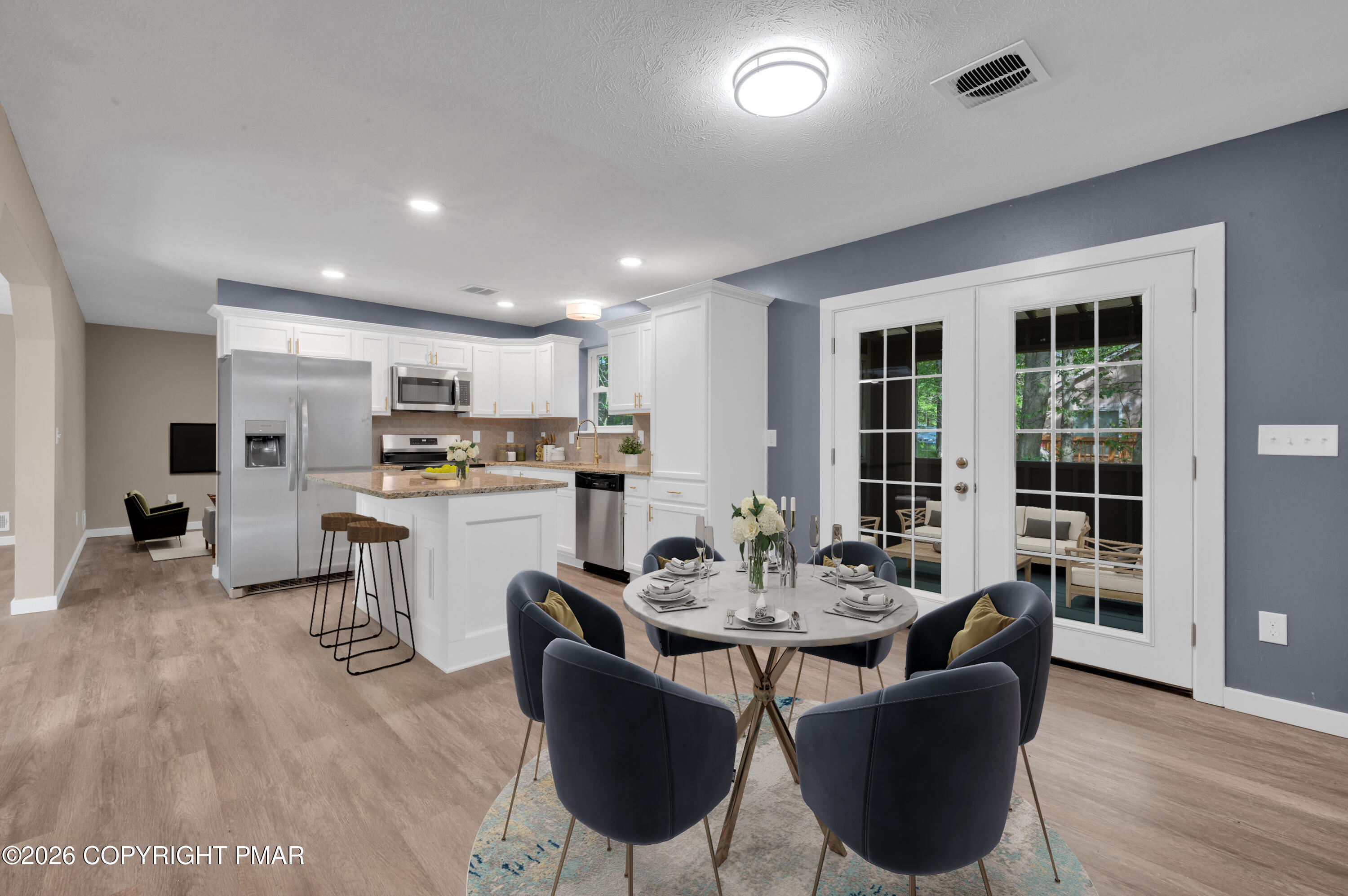 8913 Deerfield Road Property Photo 10
