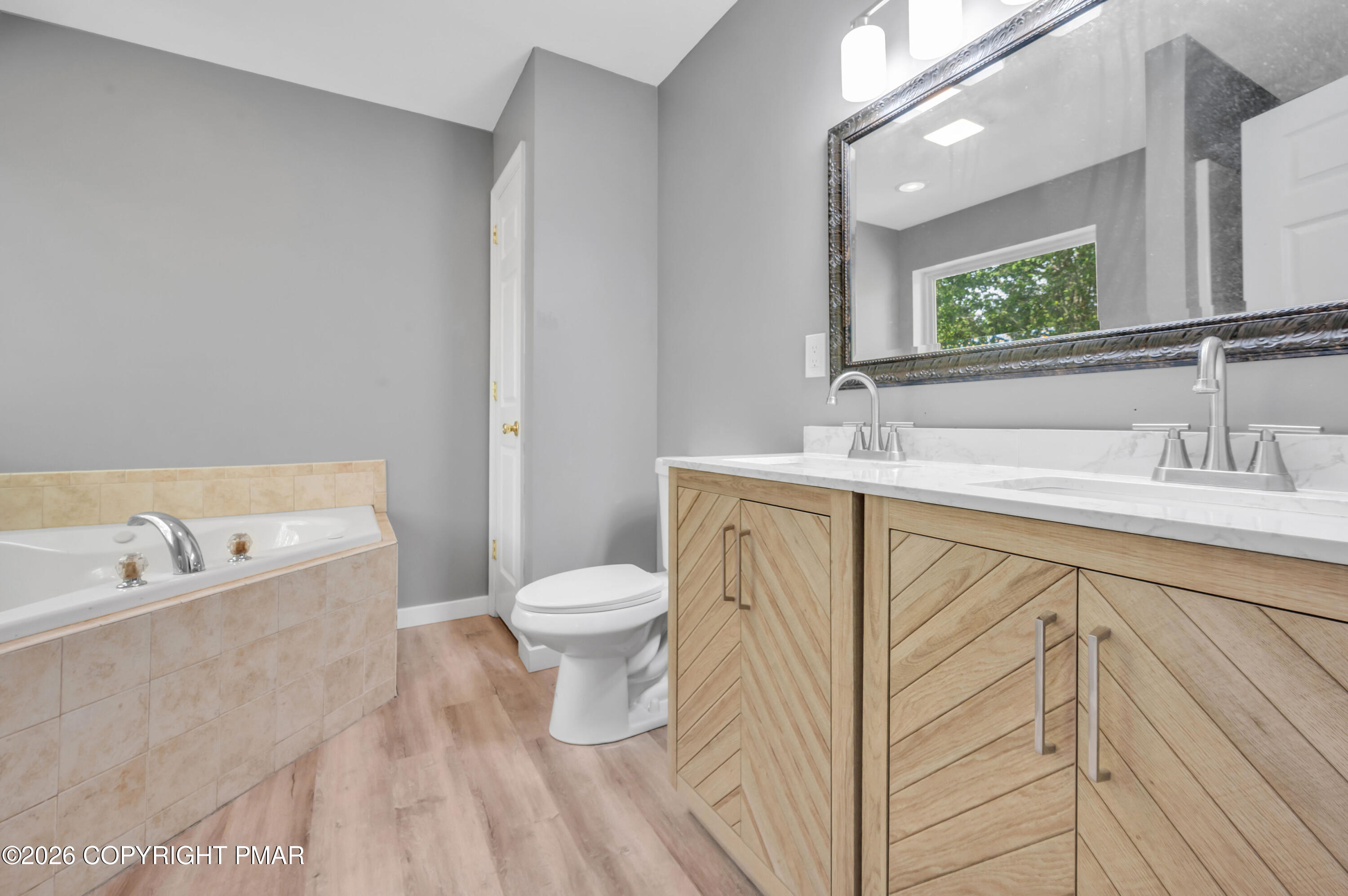 8913 Deerfield Road Property Photo 29