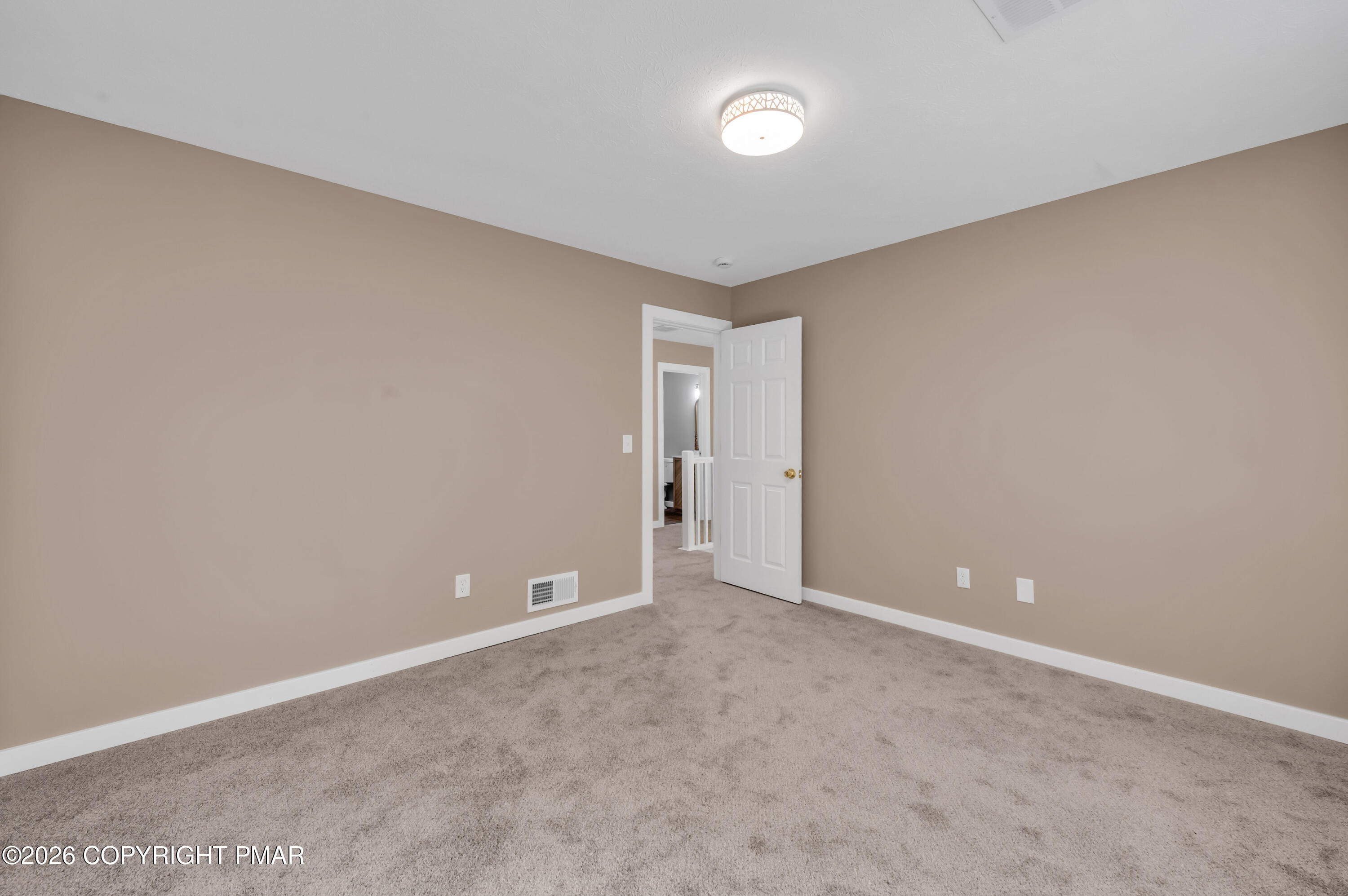 8913 Deerfield Road Property Photo 33