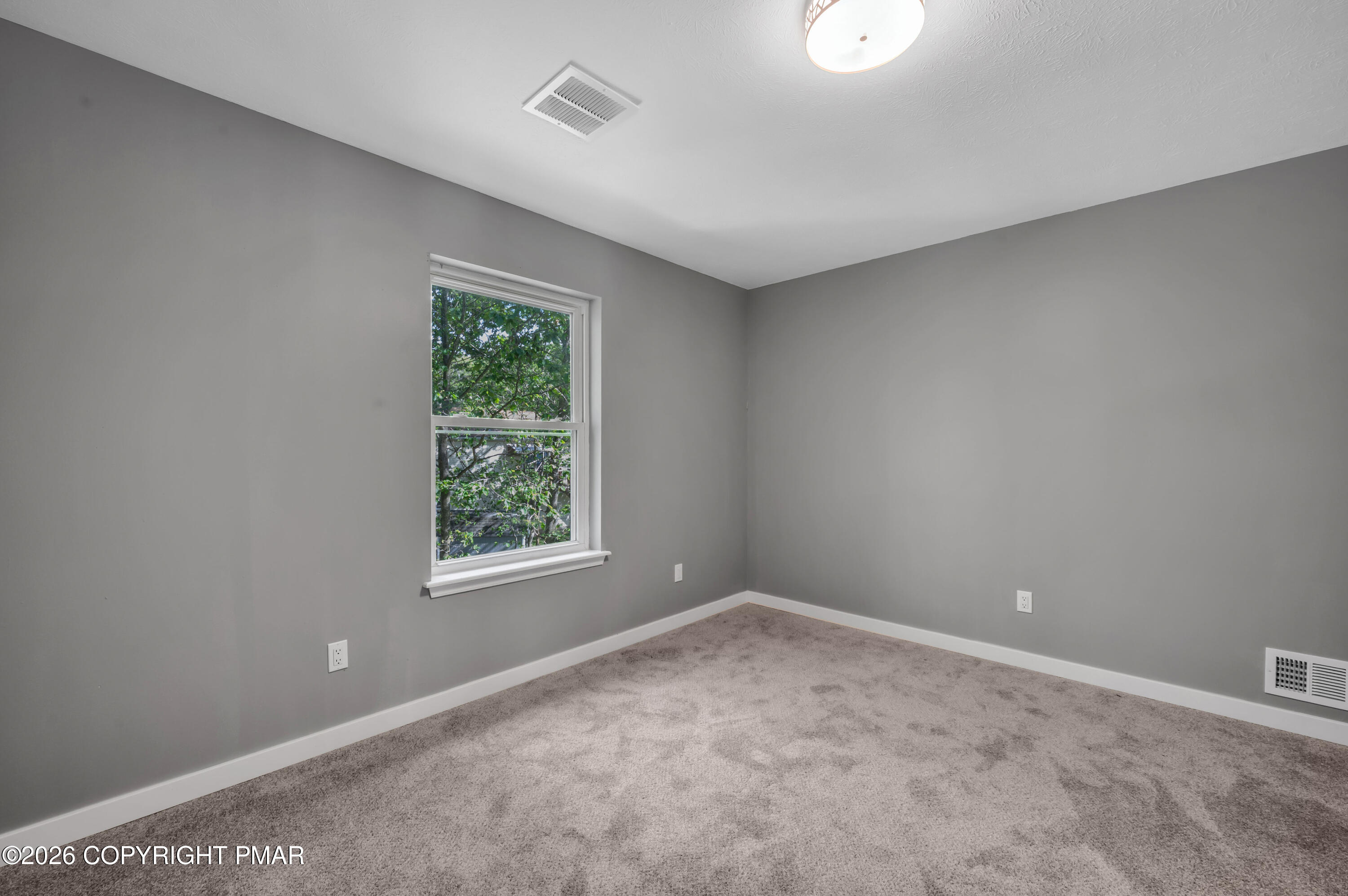 8913 Deerfield Road Property Photo 34