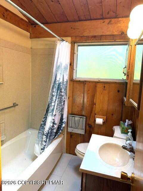 241 Champlain Drive Property Photo 12
