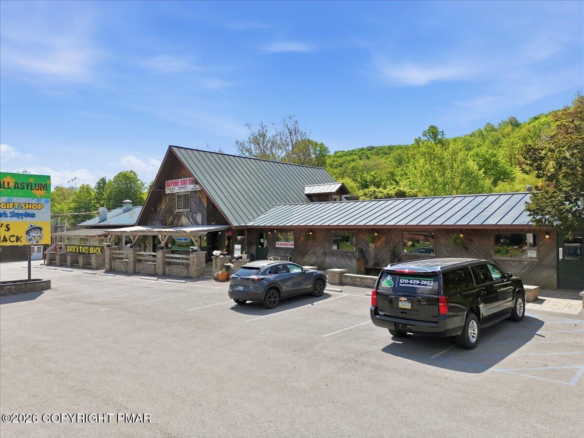 145 Camelback Road Property Photo 2