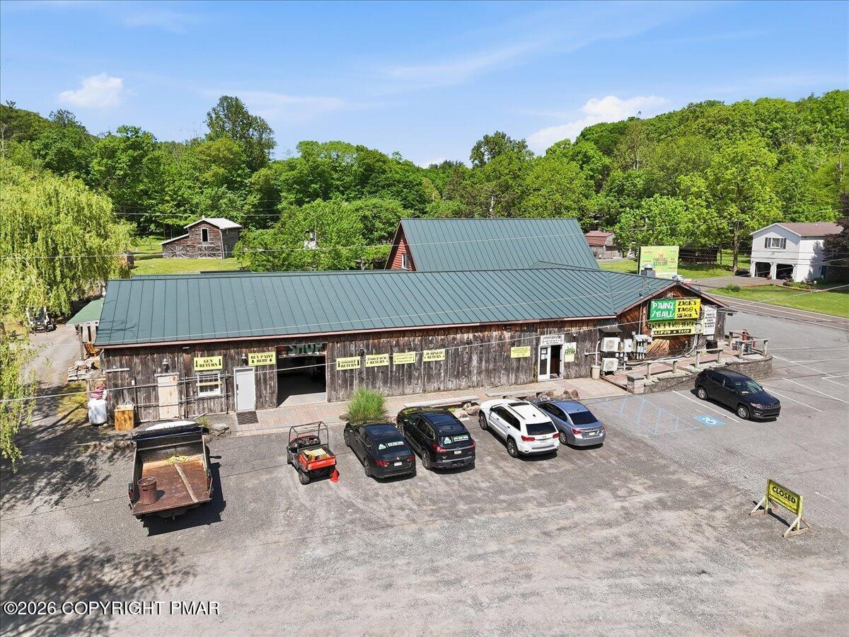 145 Camelback Road Property Photo 18
