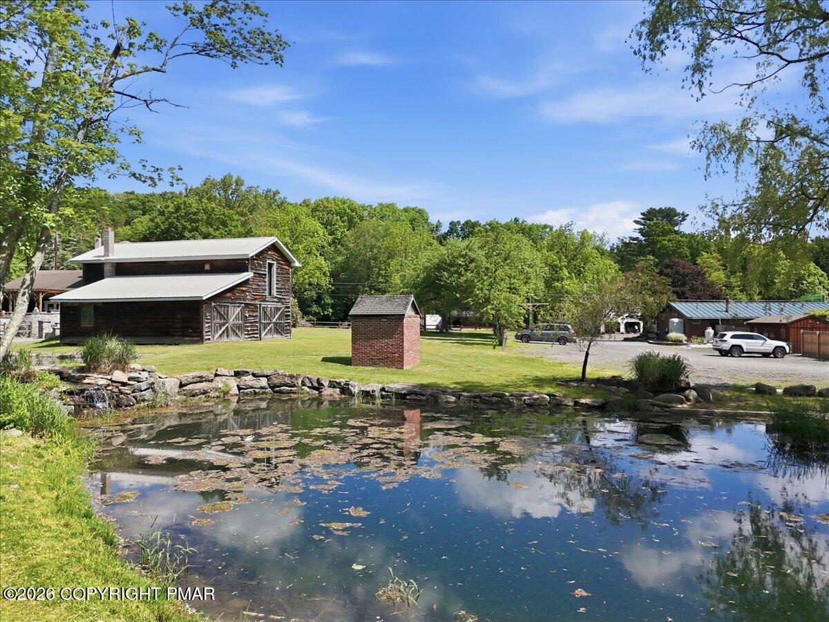 145 Camelback Road Property Photo 25