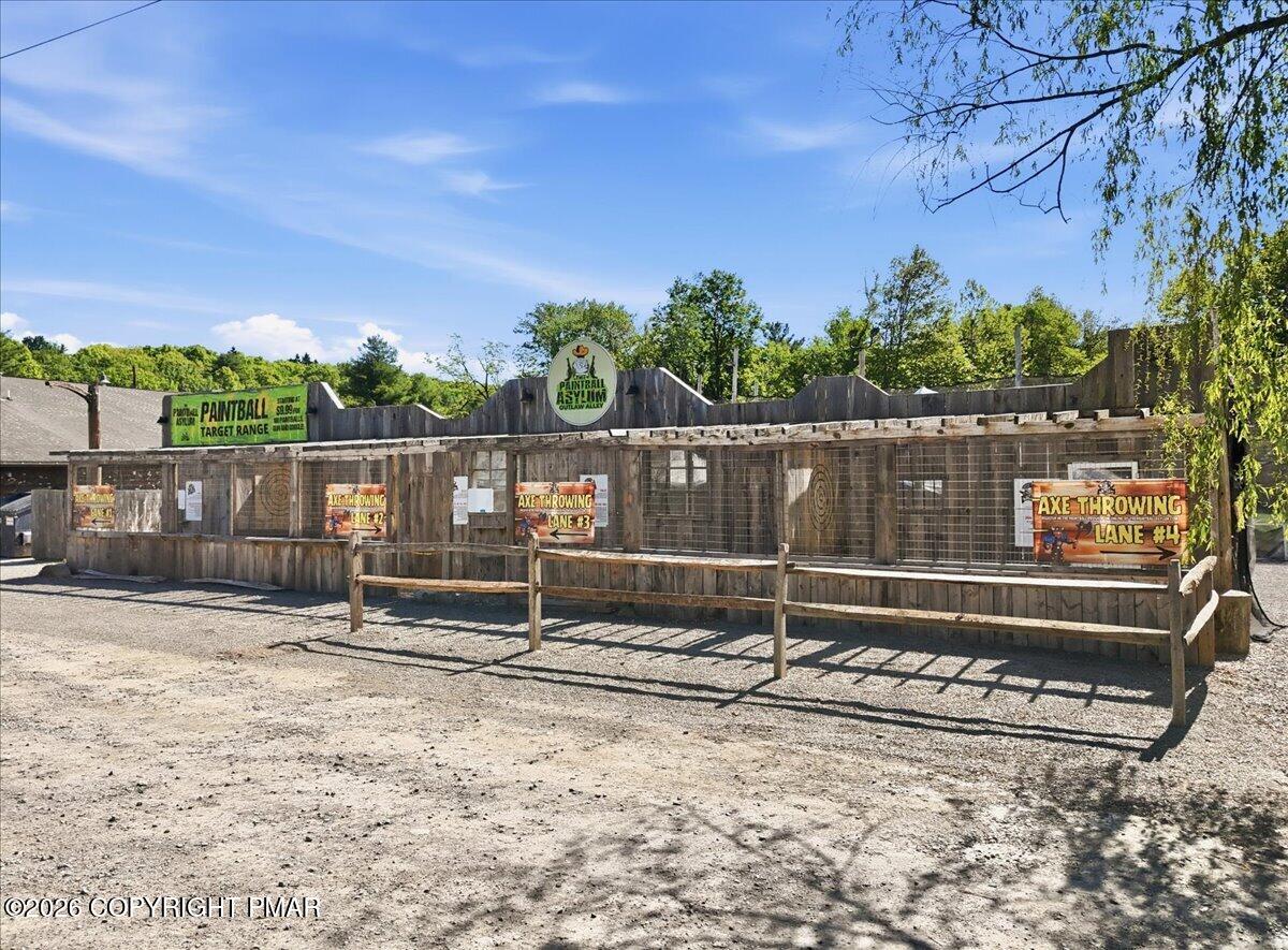 145 Camelback Road Property Photo 38