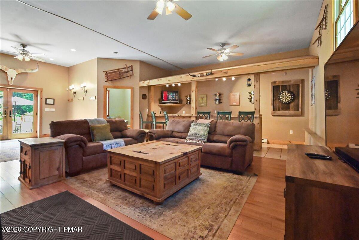 145 Camelback Road Property Photo 115