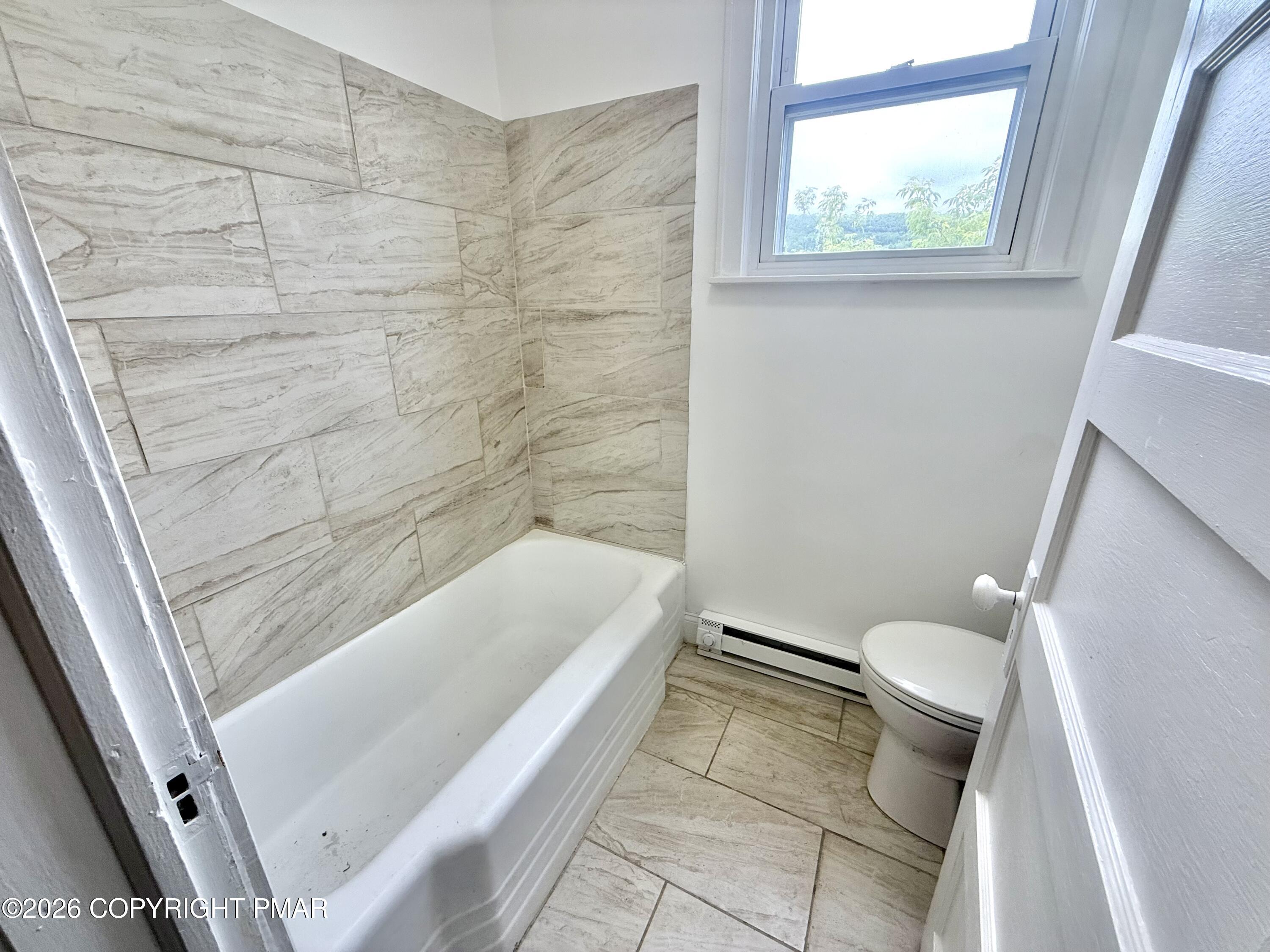 309-311 E E Ridge Street Property Photo 13