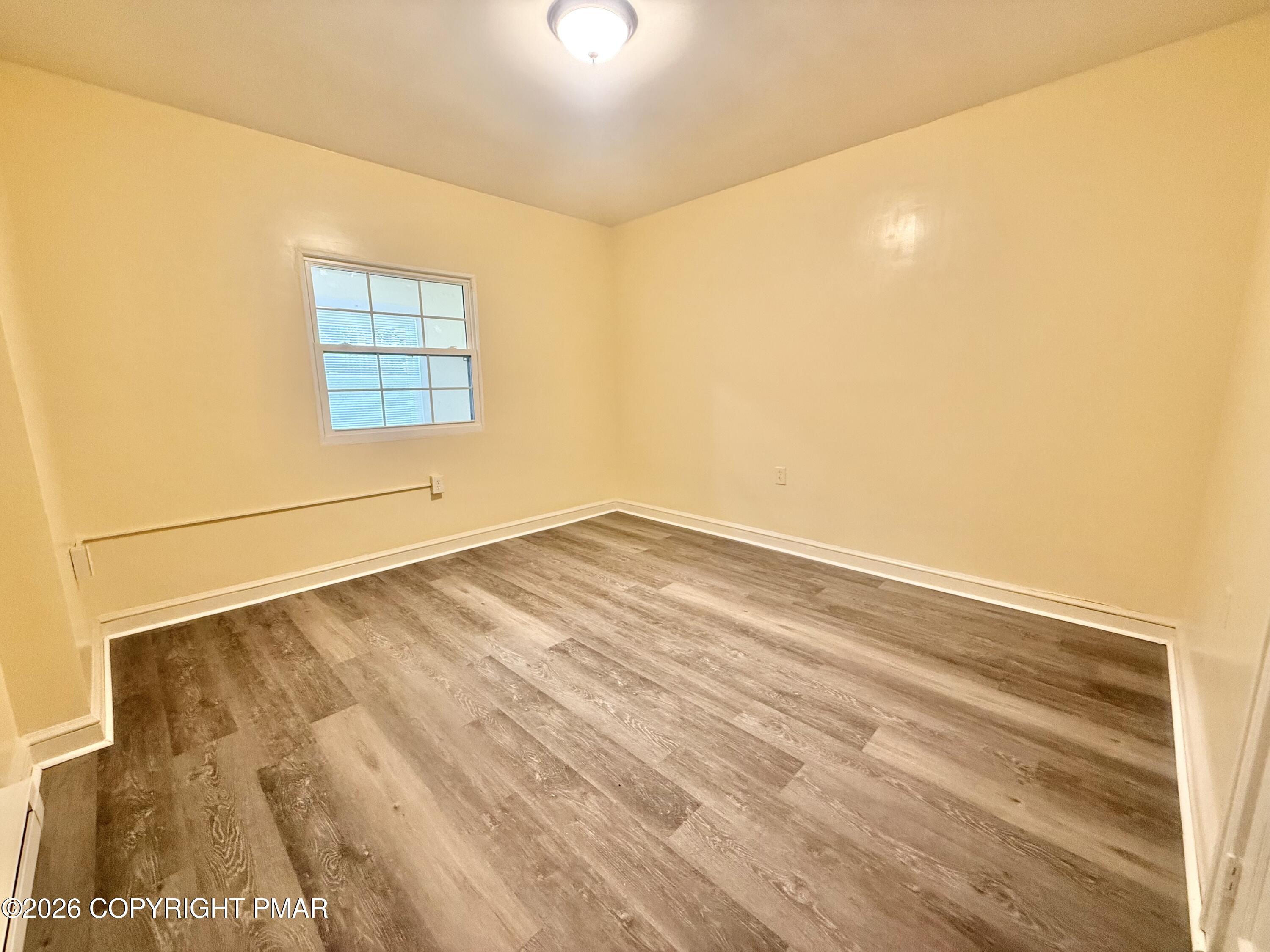 309-311 E E Ridge Street Property Photo 19