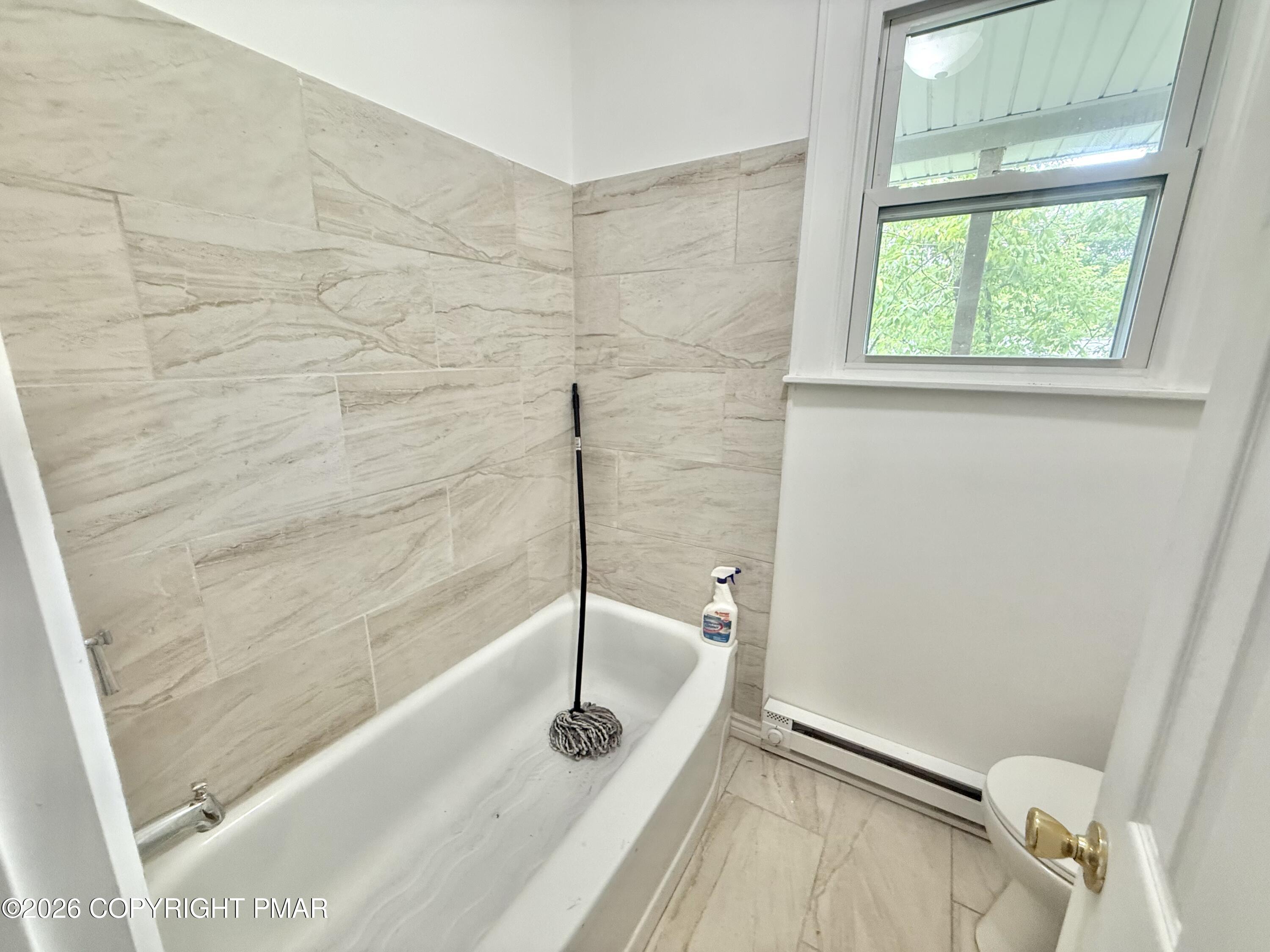 309-311 E E Ridge Street Property Photo 25