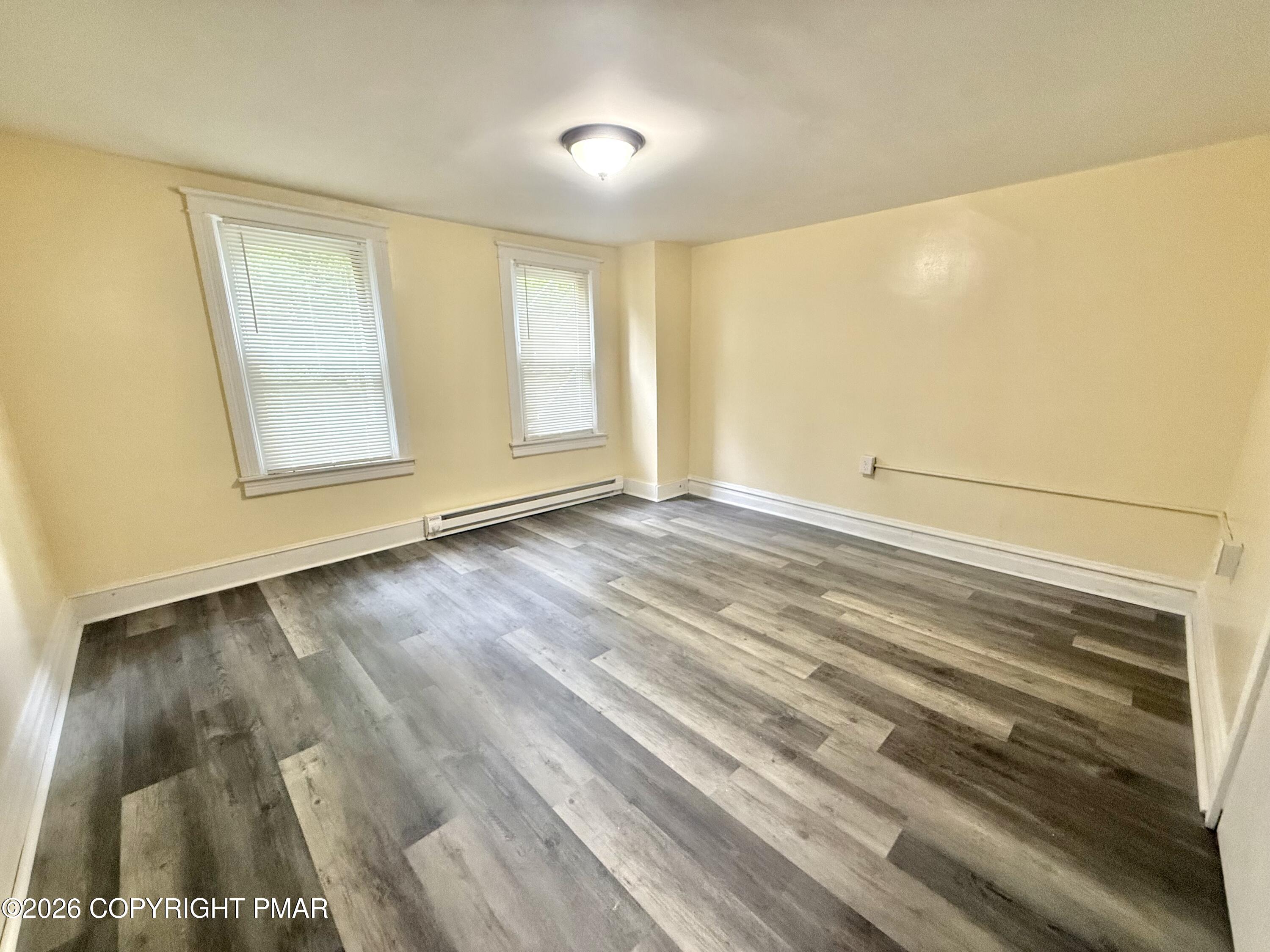309-311 E E Ridge Street Property Photo 45