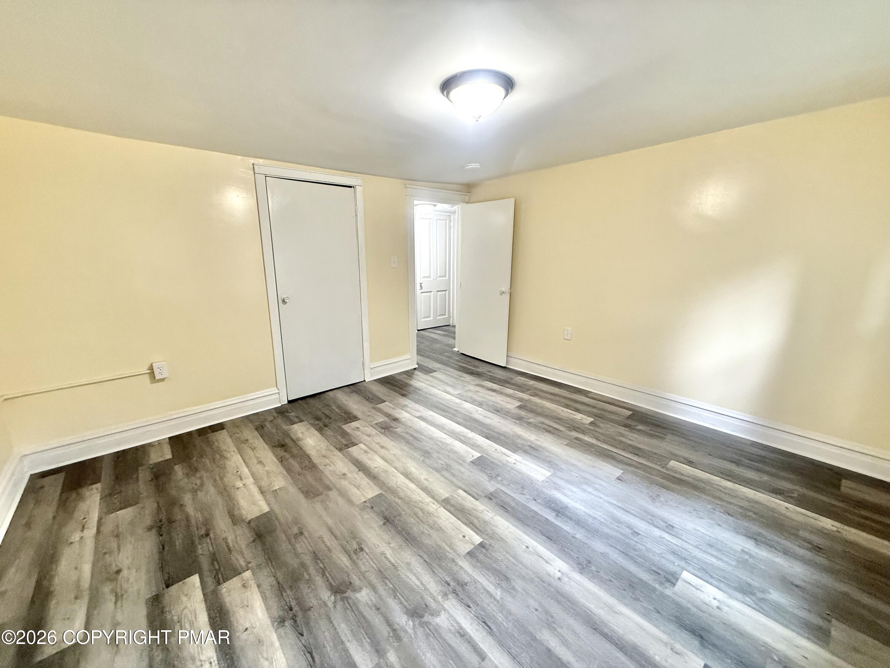 309-311 E E Ridge Street Property Photo 46