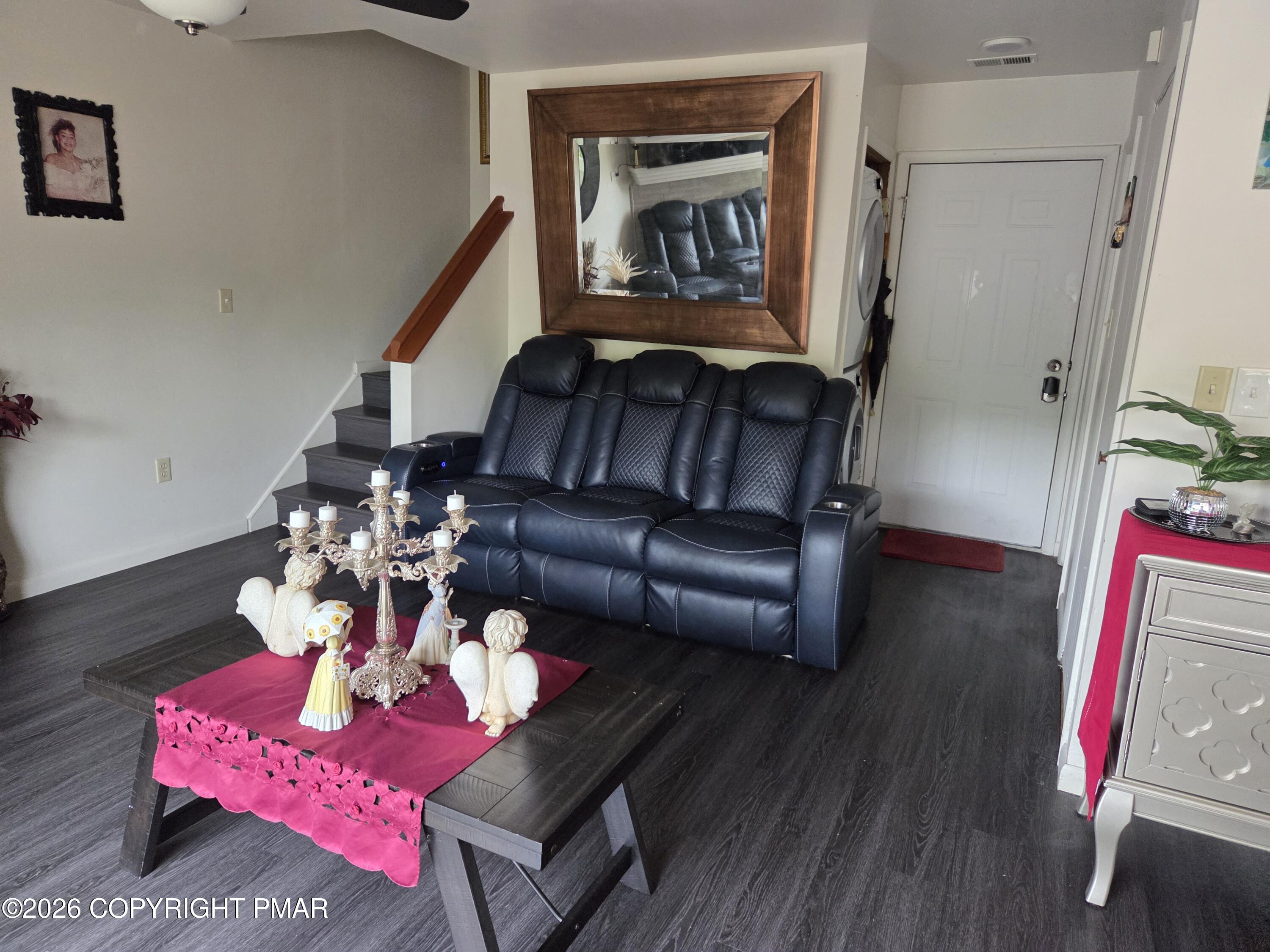 3326 Windermere Drive Property Photo 10