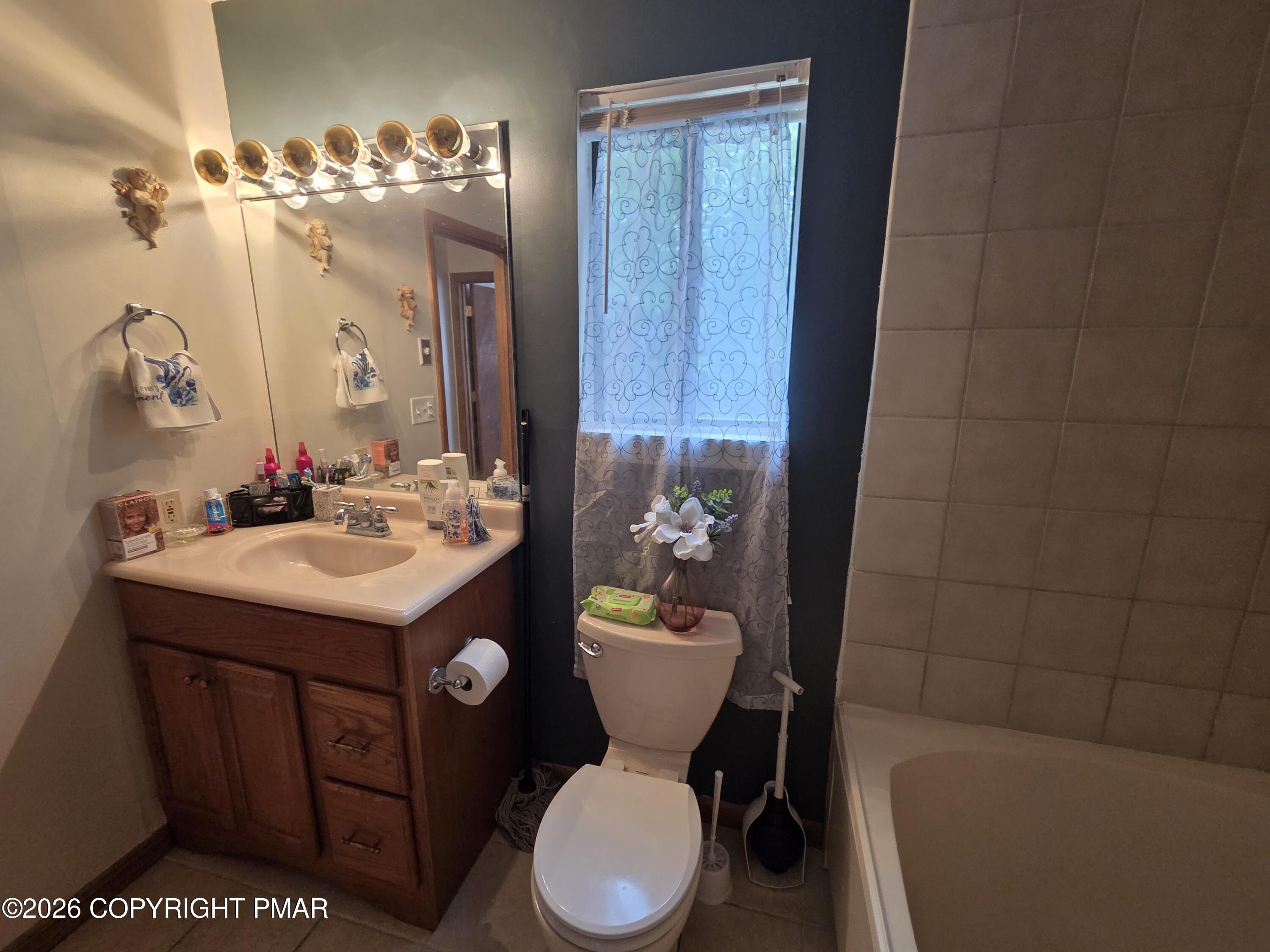 3326 Windermere Drive Property Photo 23