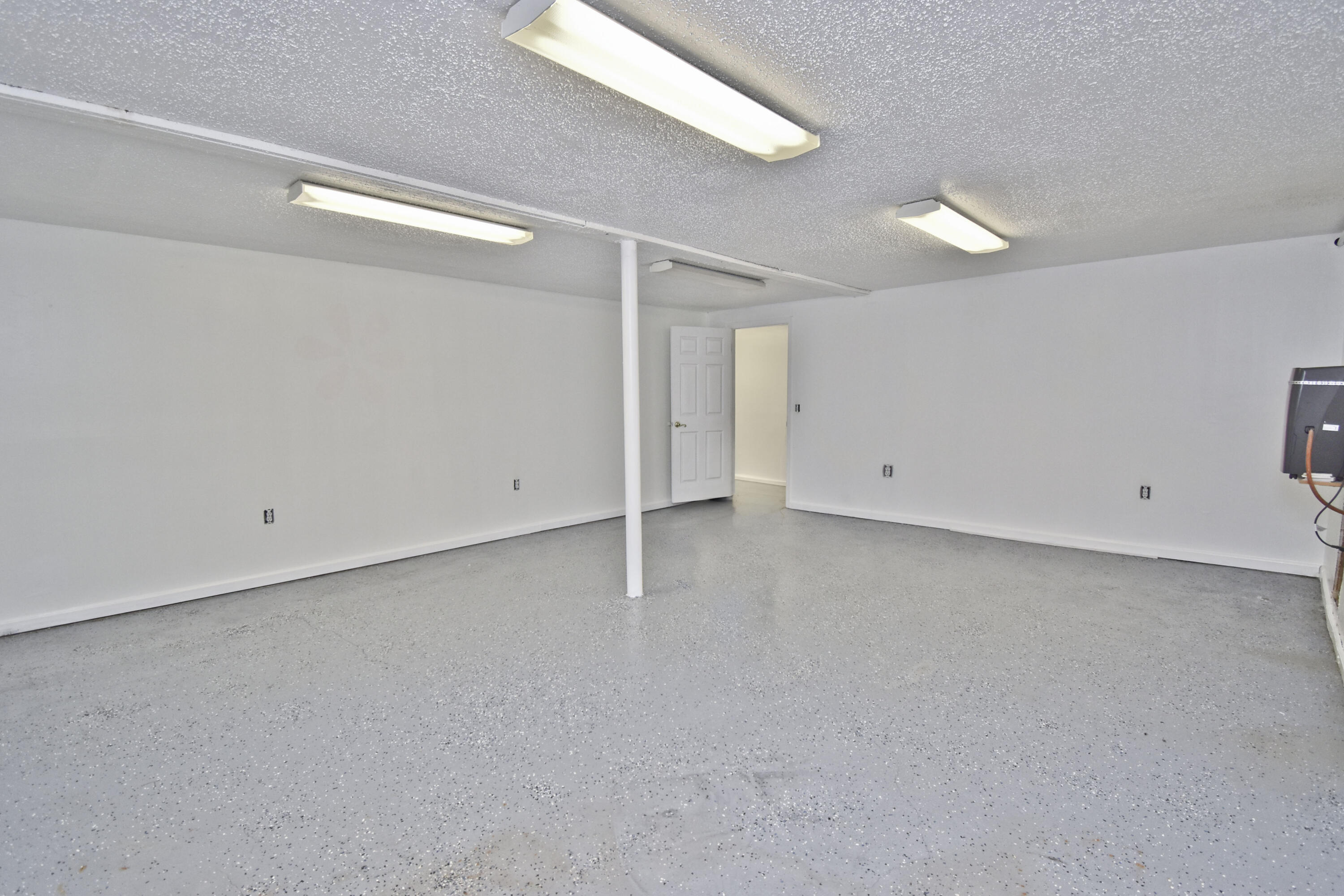 3215 N 5th Street Property Photo 7