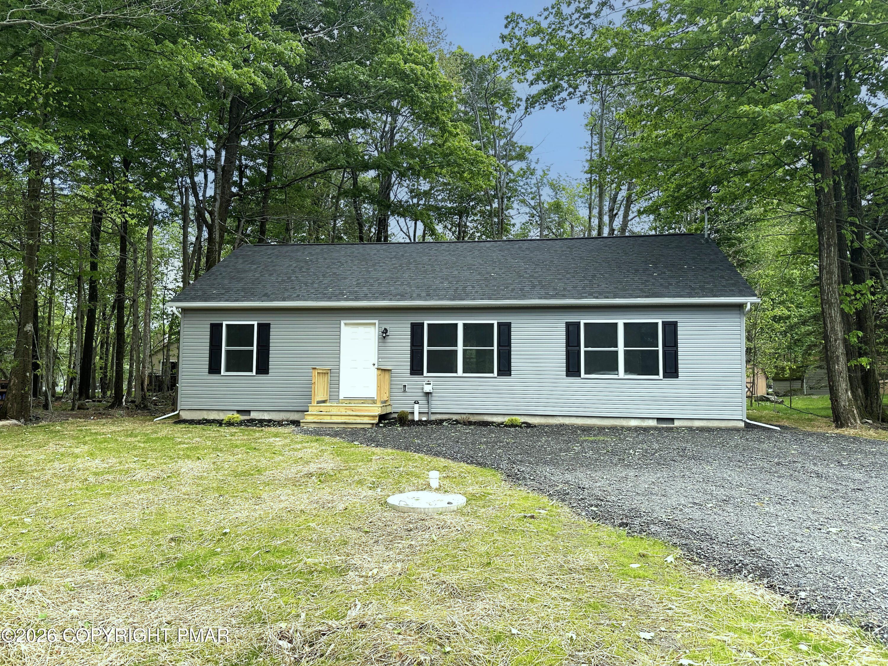 1726 Rolling Hills Drive Property Photo 1