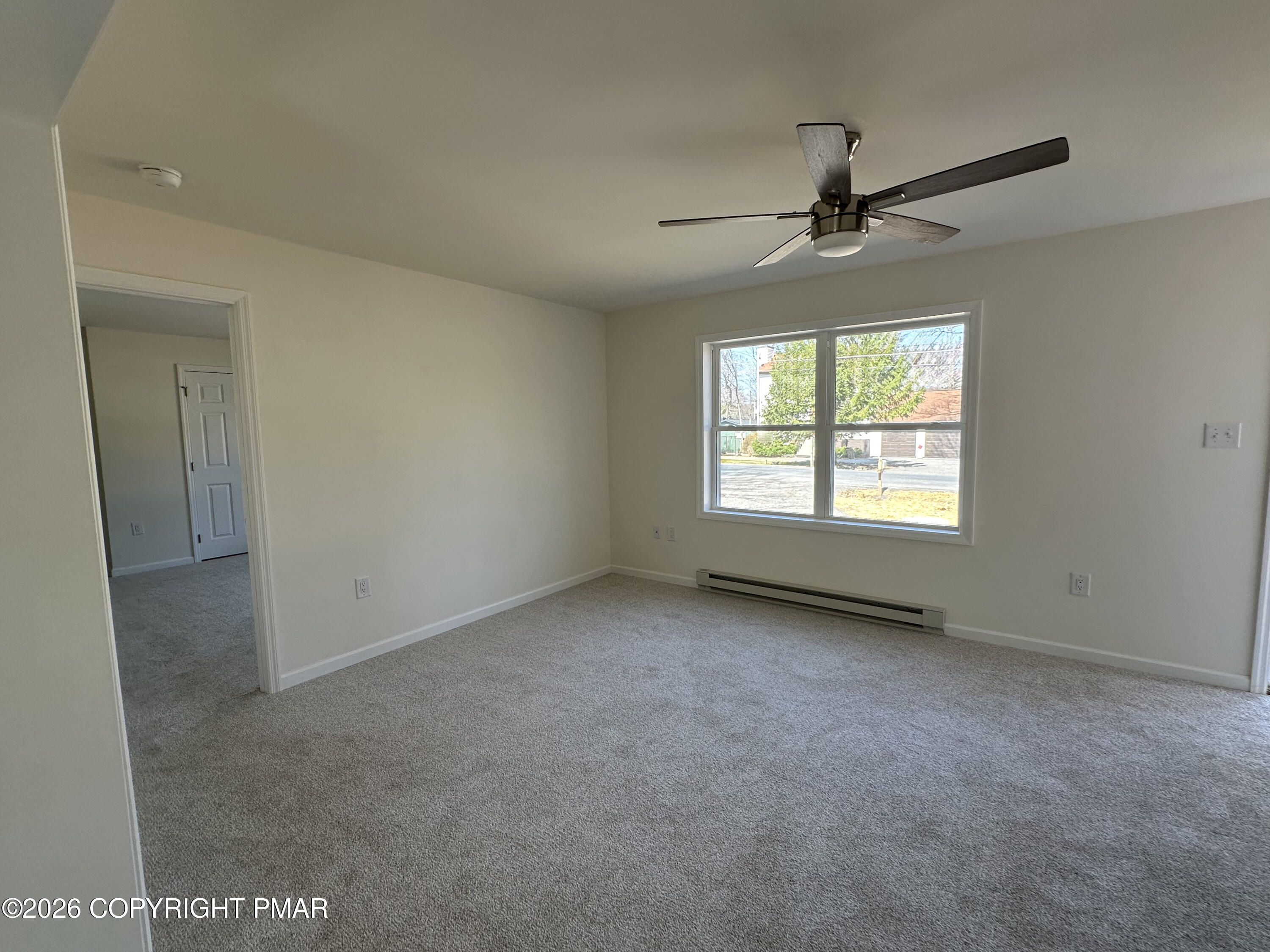 1726 Rolling Hills Drive Property Photo 4