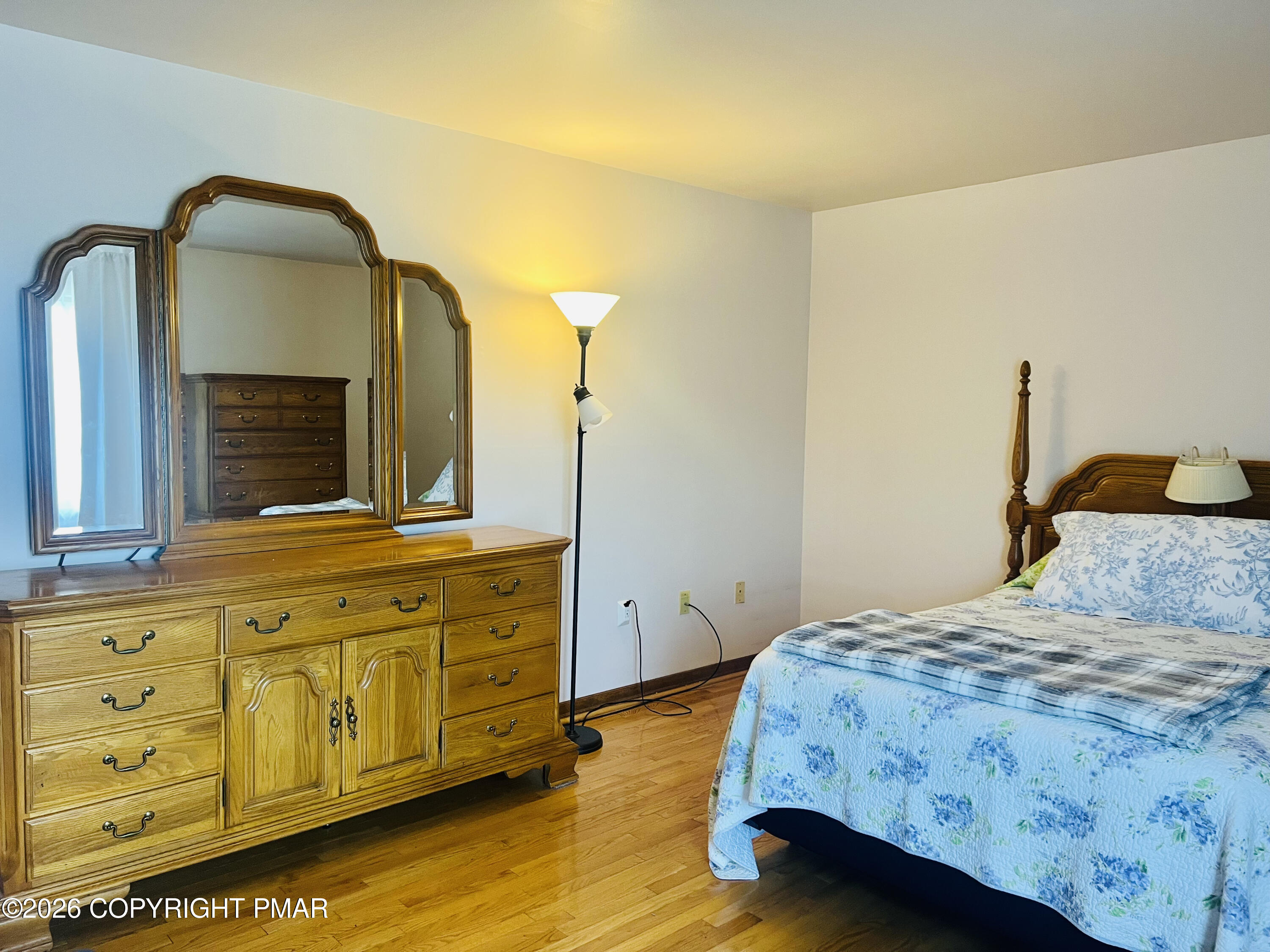 42 E Columbus Avenue Property Photo 12