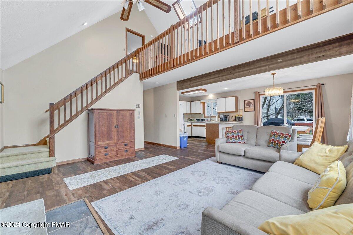 5314 Ledgewood Drive Property Photo 1