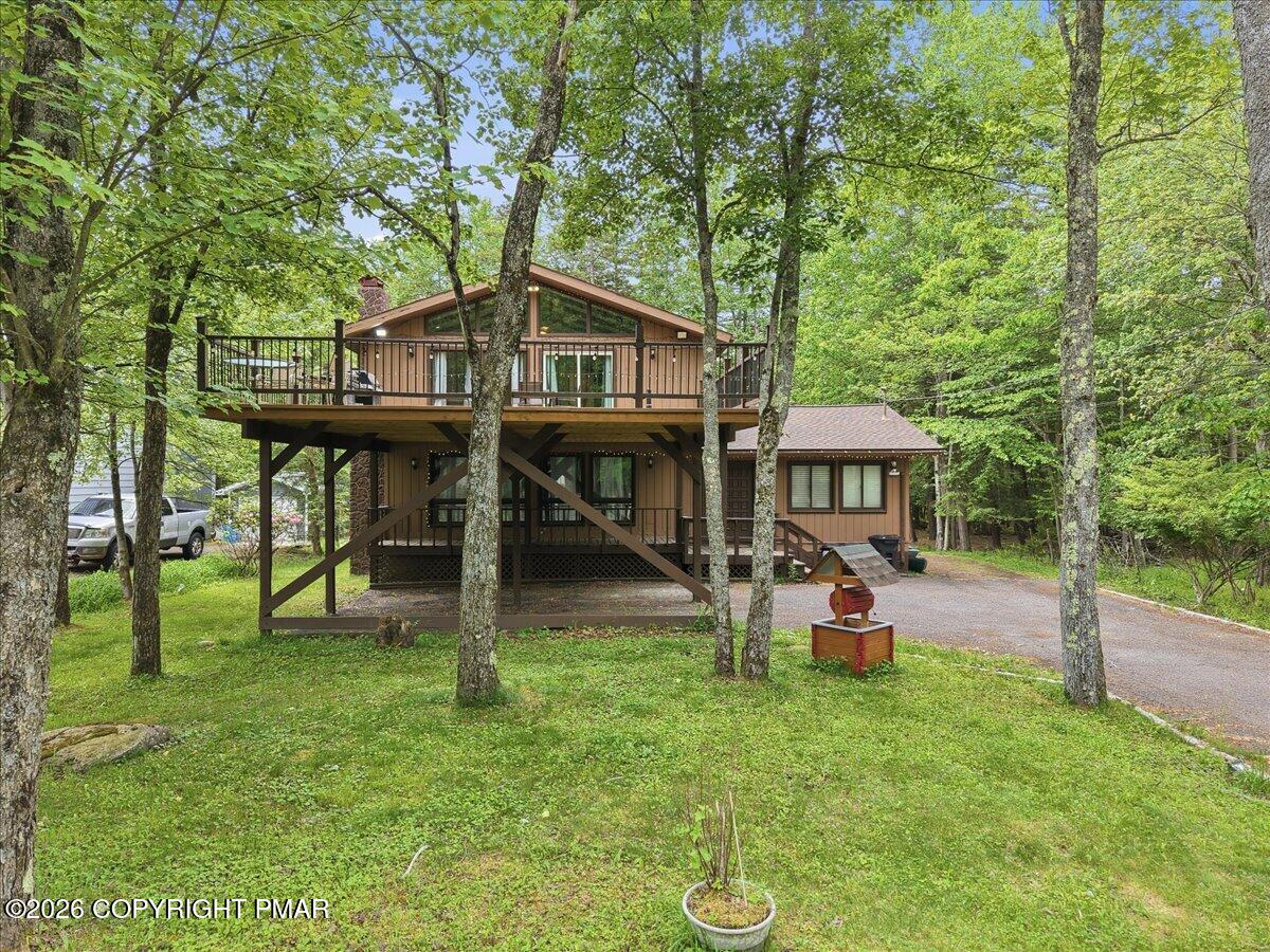 353 Scotch Pine Drive Property Photo 3