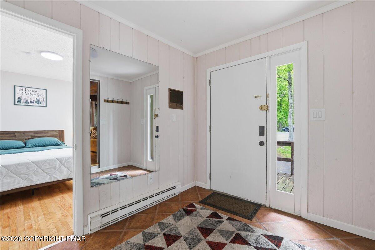 353 Scotch Pine Drive Property Photo 7