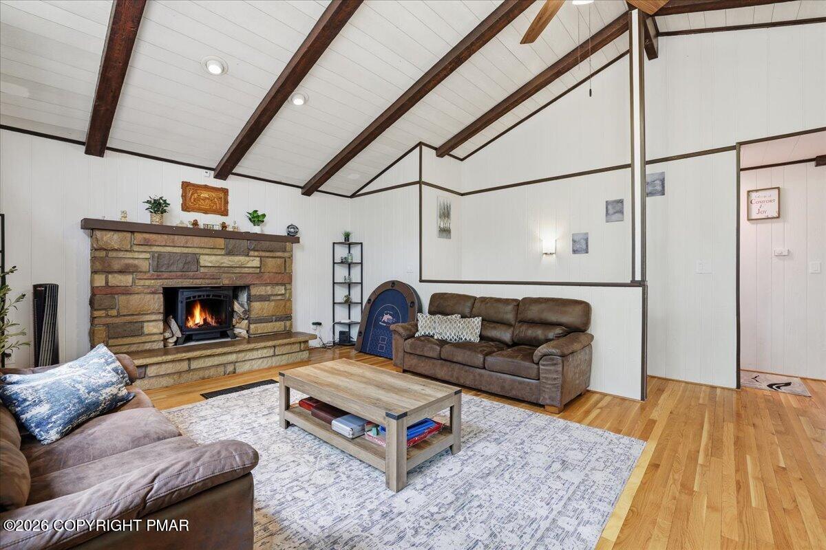 353 Scotch Pine Drive Property Photo 9