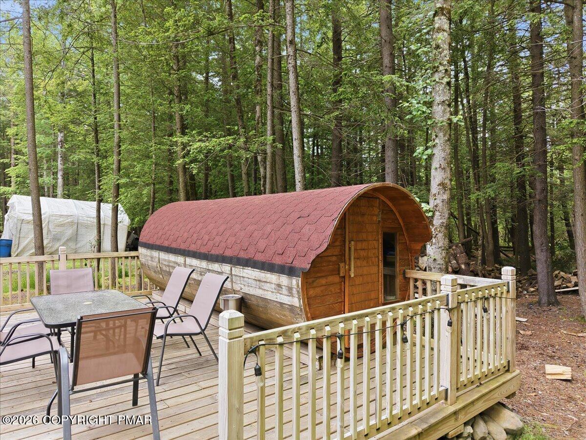 353 Scotch Pine Drive Property Photo 82