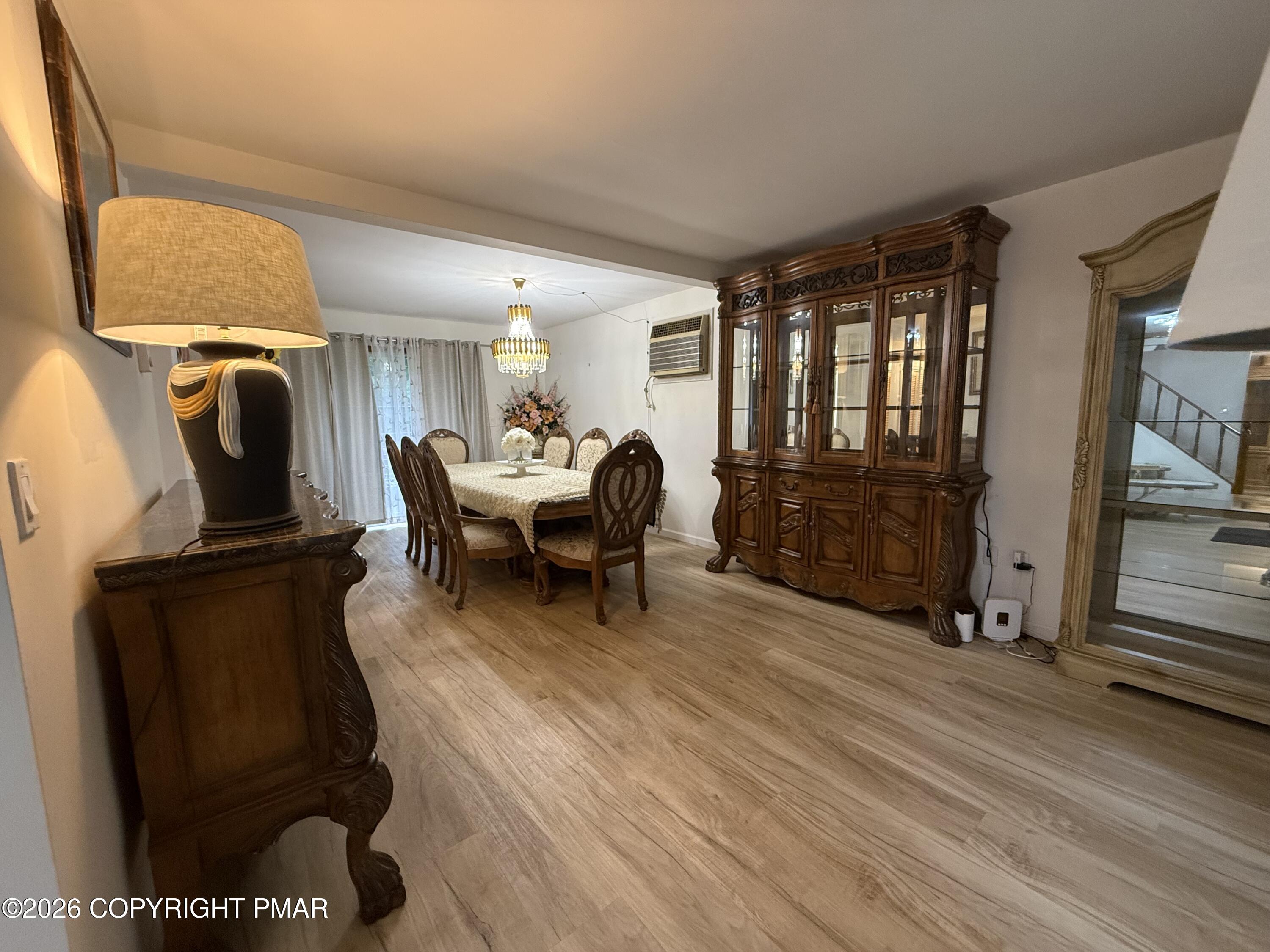 1212 Lisa Lane Property Photo 11