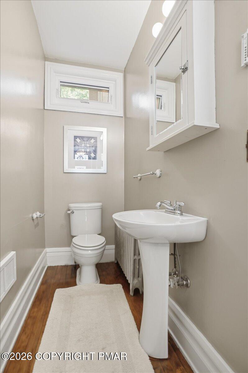 169 W Broadway Property Photo 17
