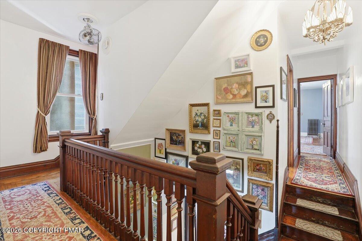 169 W Broadway Property Photo 18