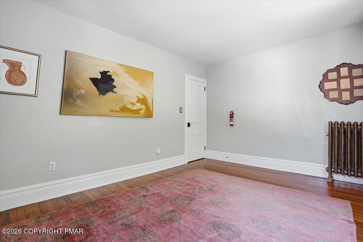 169 W Broadway Property Photo 27