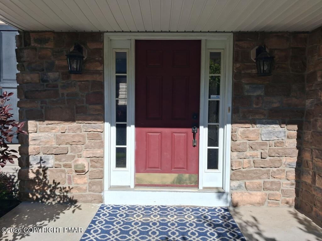 396 Shawnee Valley Drive Property Photo 4