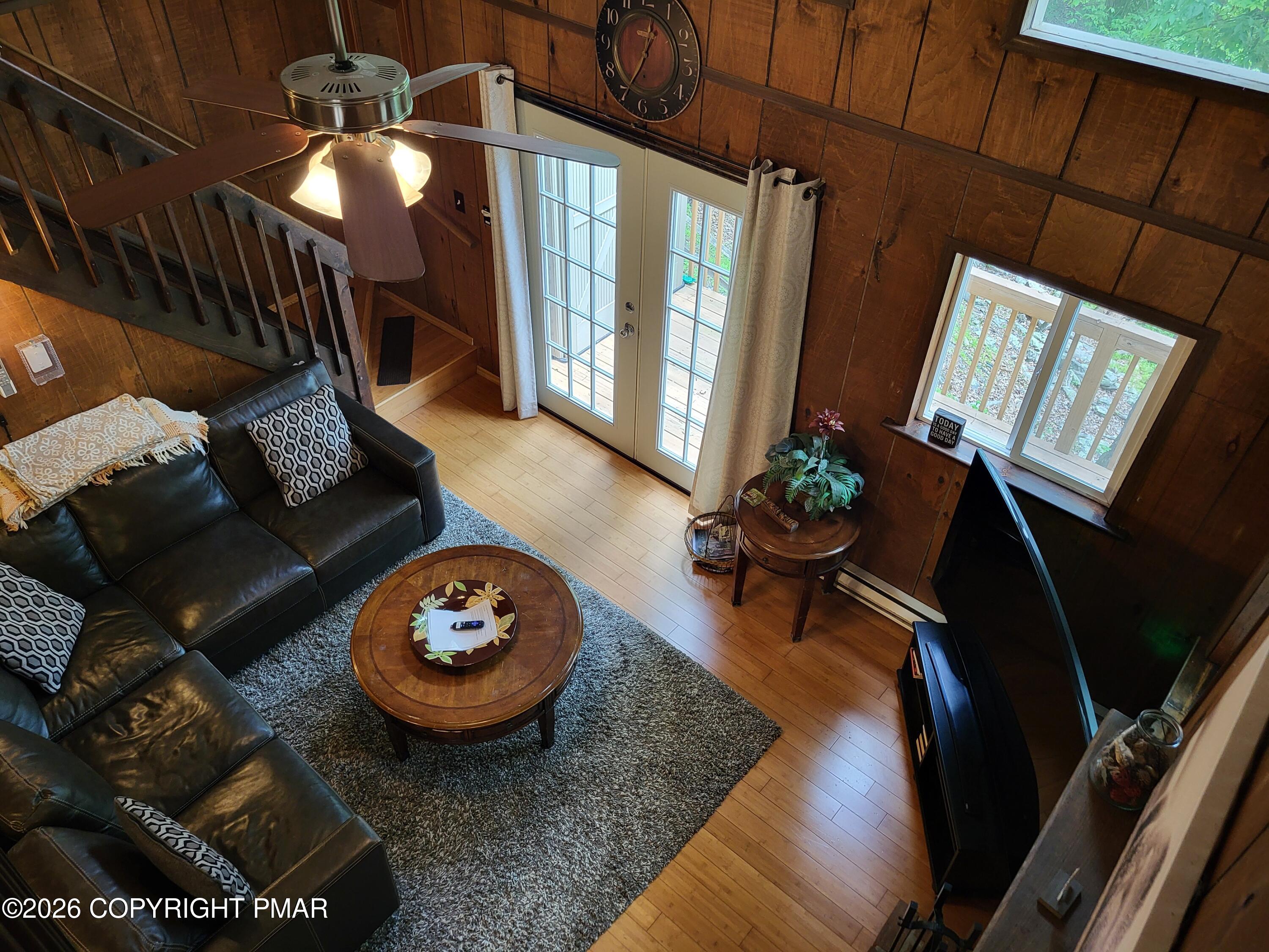 121 Park Court Property Photo 20