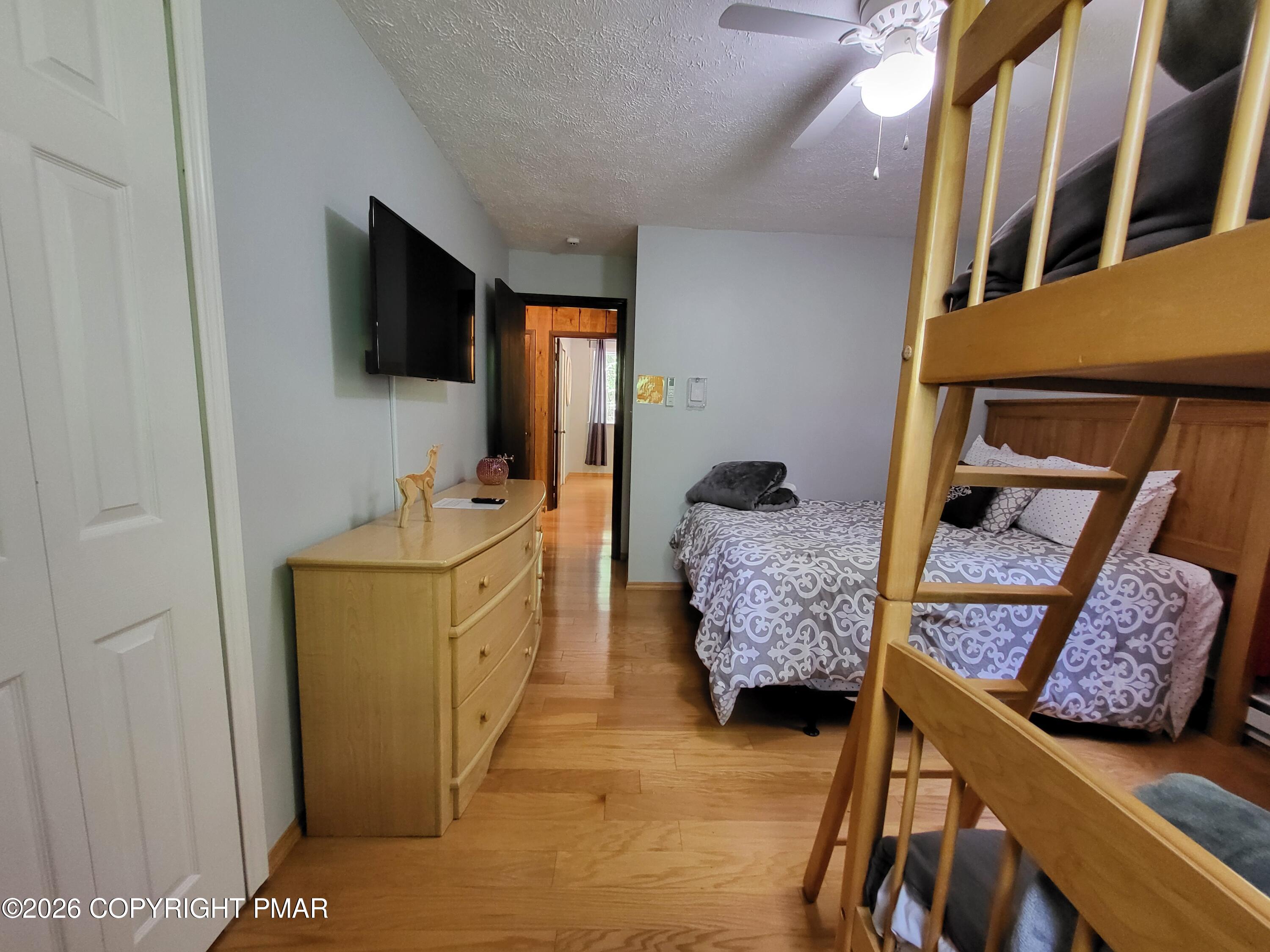 121 Park Court Property Photo 26
