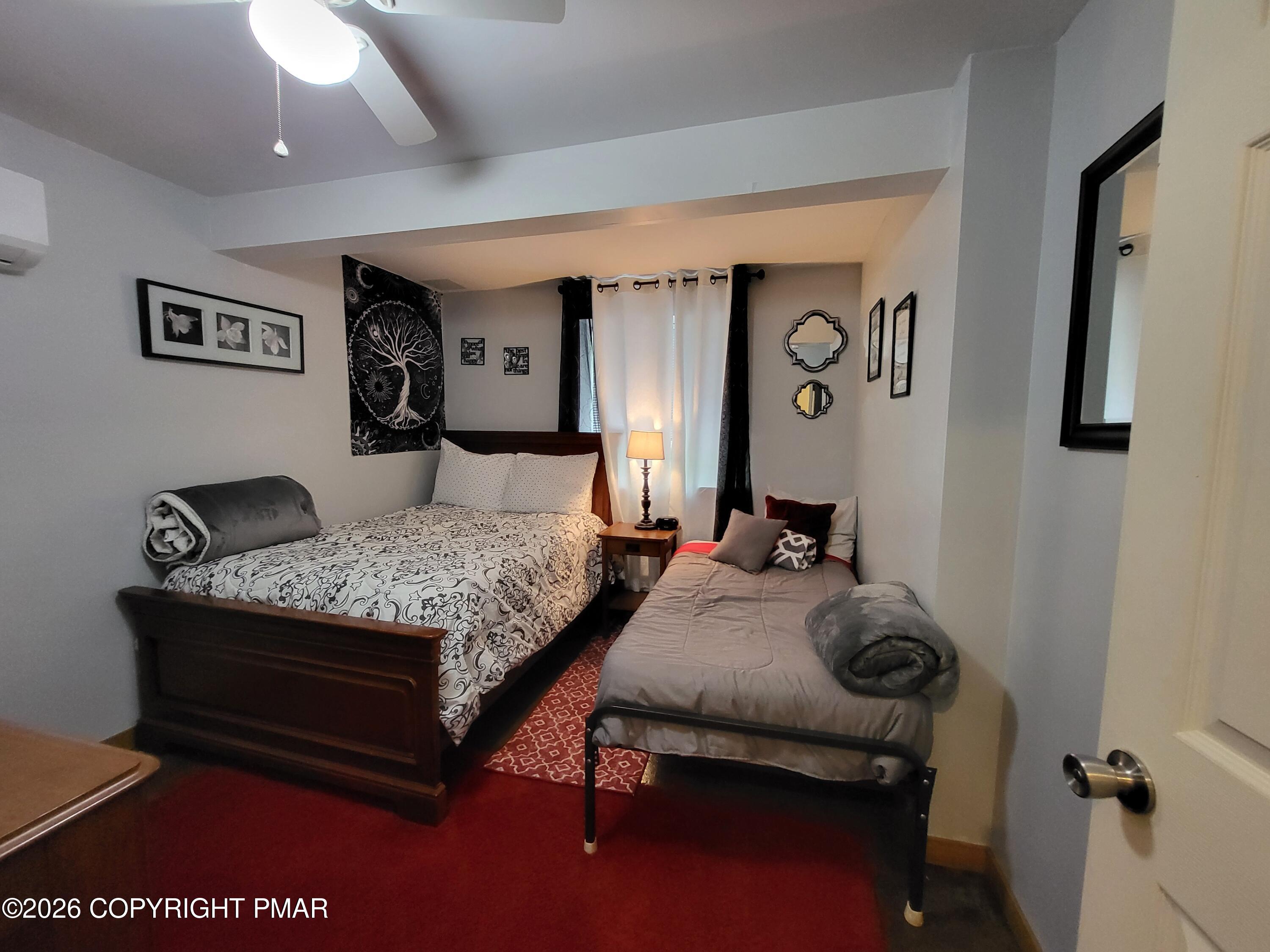 121 Park Court Property Photo 37