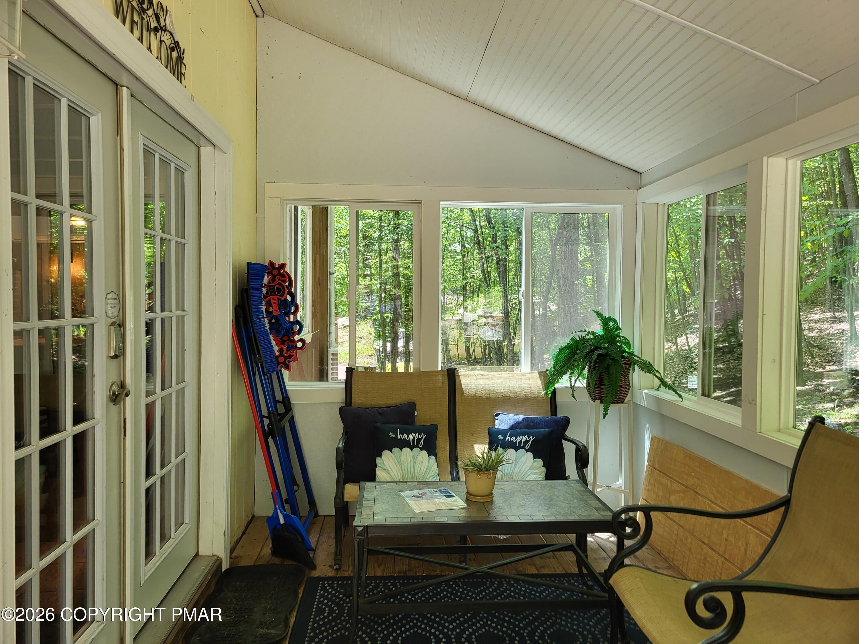 121 Park Court Property Photo 49