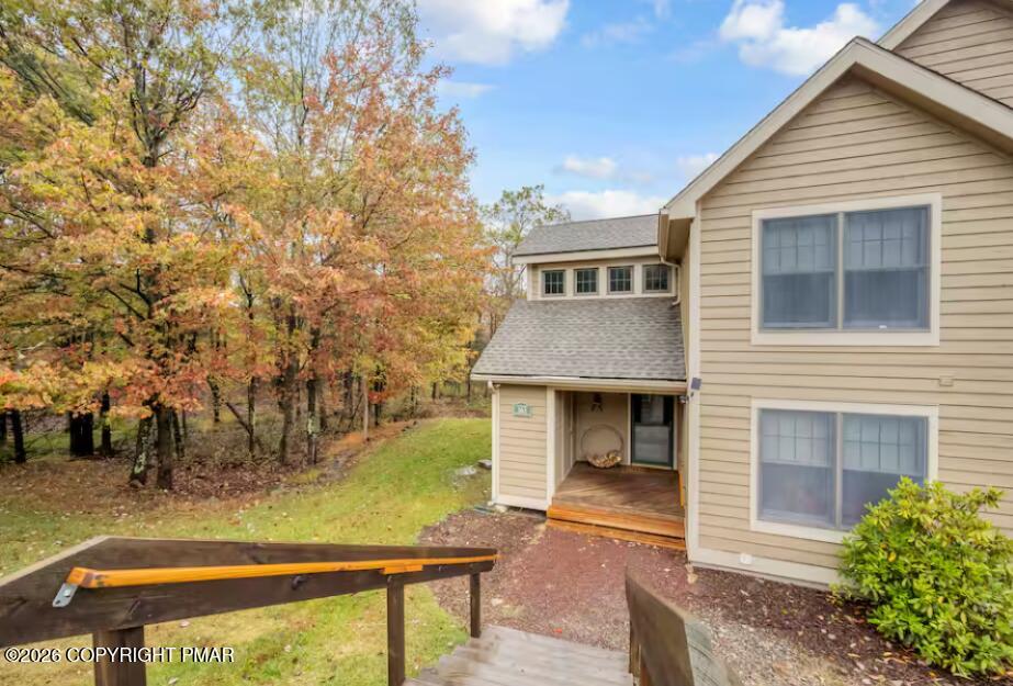 163 Pine Court Property Photo 3