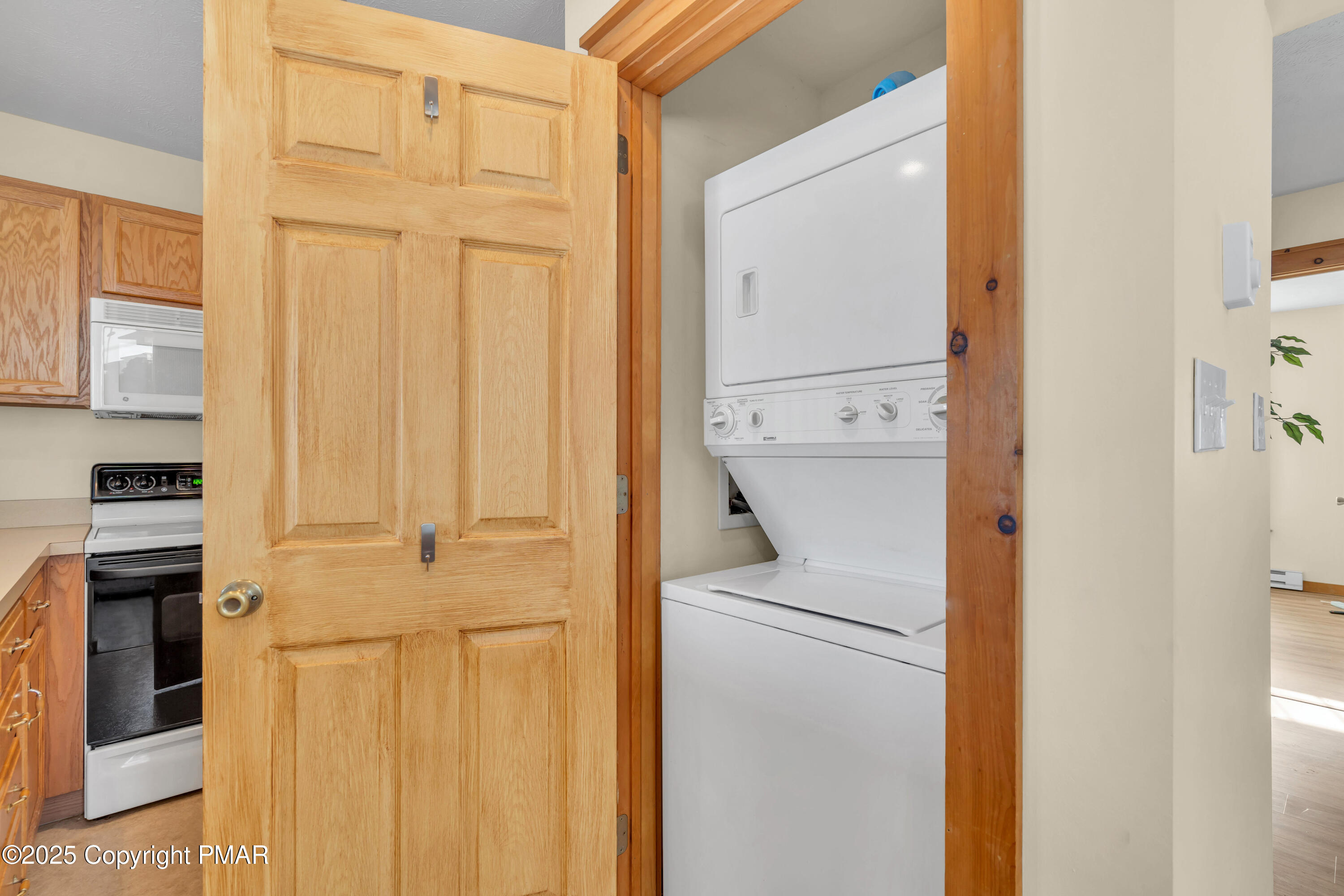 163 Pine Court Property Photo 16