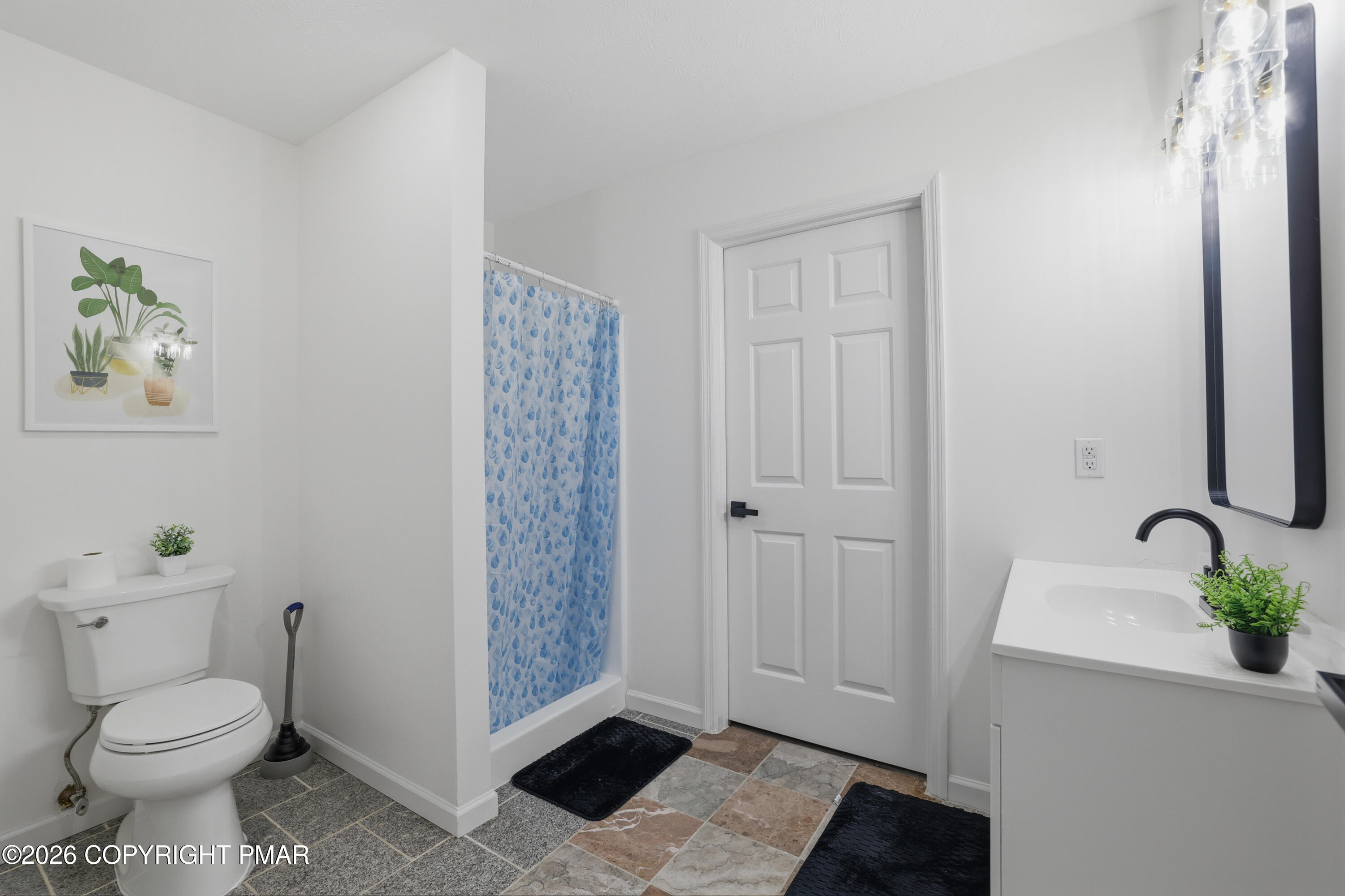 1299 Glade Drive S Property Photo 22