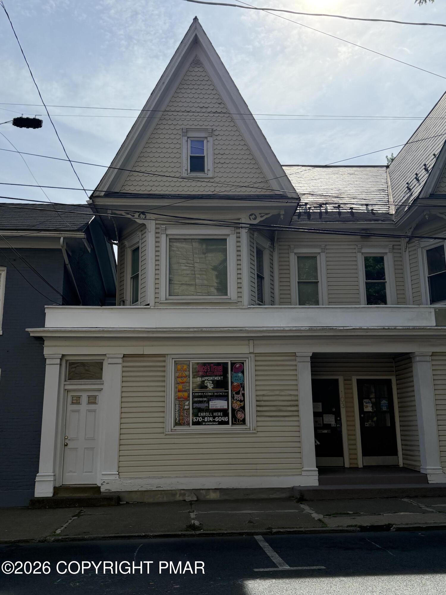 105 N 7th Street Property Photo 2