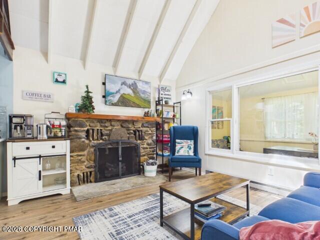 7803 Lake Shore Drive Property Photo 7