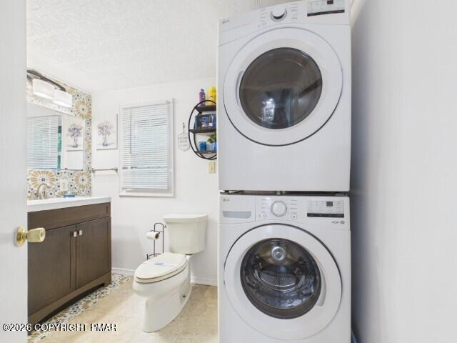 7803 Lake Shore Drive Property Photo 12